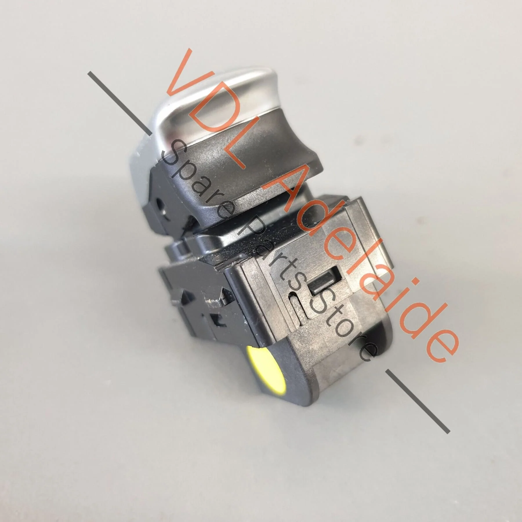 Audi RS3 8V Passenger Switch for Electric Window Regulator 8V0959855A - Image 4