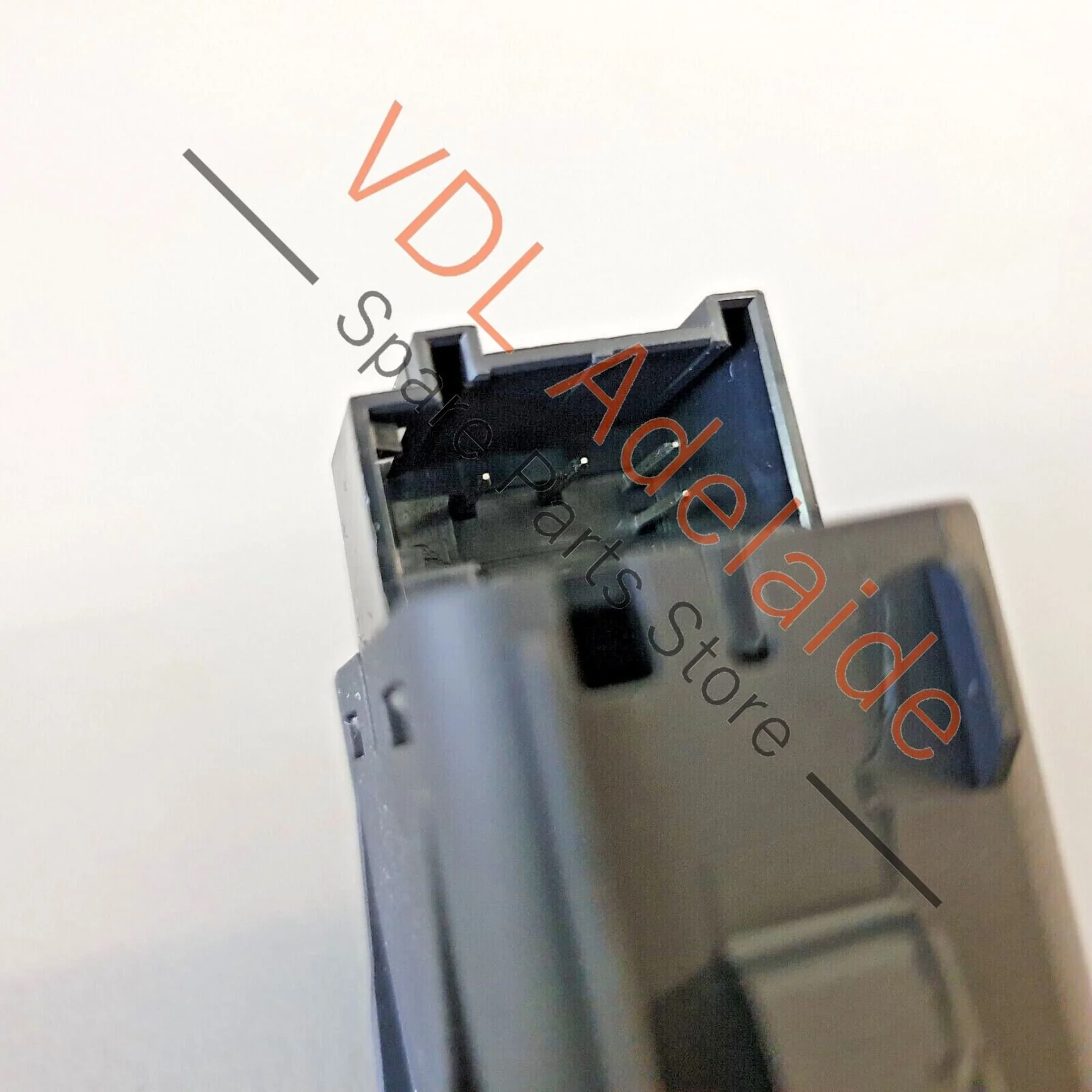 Audi RS3 S3 A3 8V Switch Button for Deactivation of Anti-Theft Alarm System - Image 6
