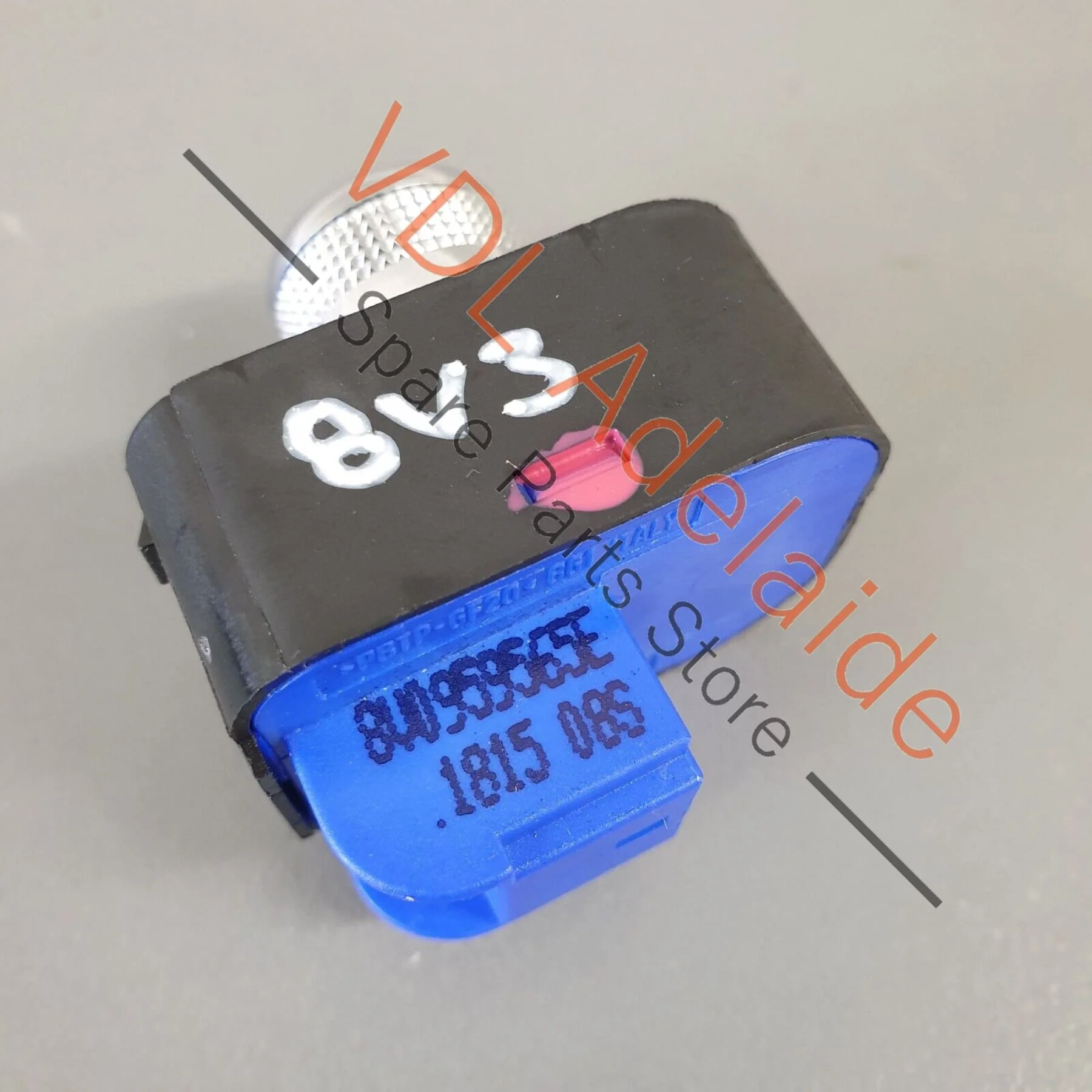 Audi RS3 S3 8V Switch for Electric & Folding Side Wing Mirror 8V0959565E - Image 5