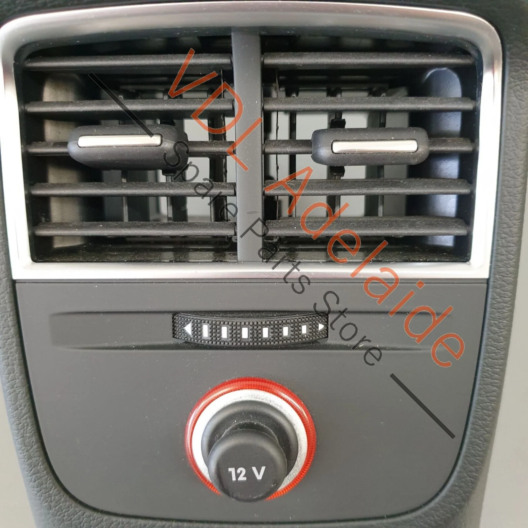 Audi RS3 S3 A3 8V Rear Back Centre Console Passenger Aircon AC Vent 8V0819203 - Image 4