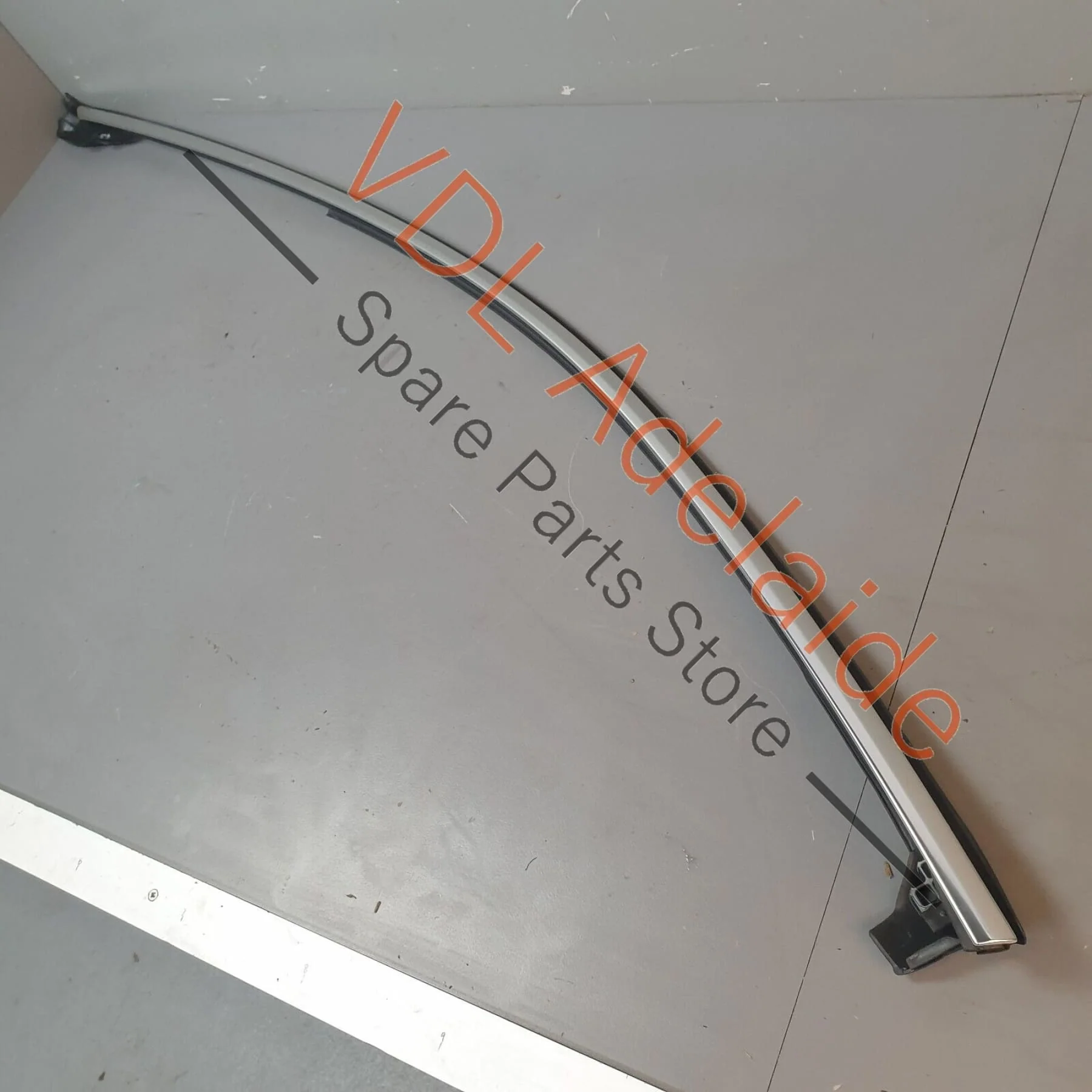 Porsche Panamera Turbo 971 Left Front Door Exterior Weather Seal - Image 2