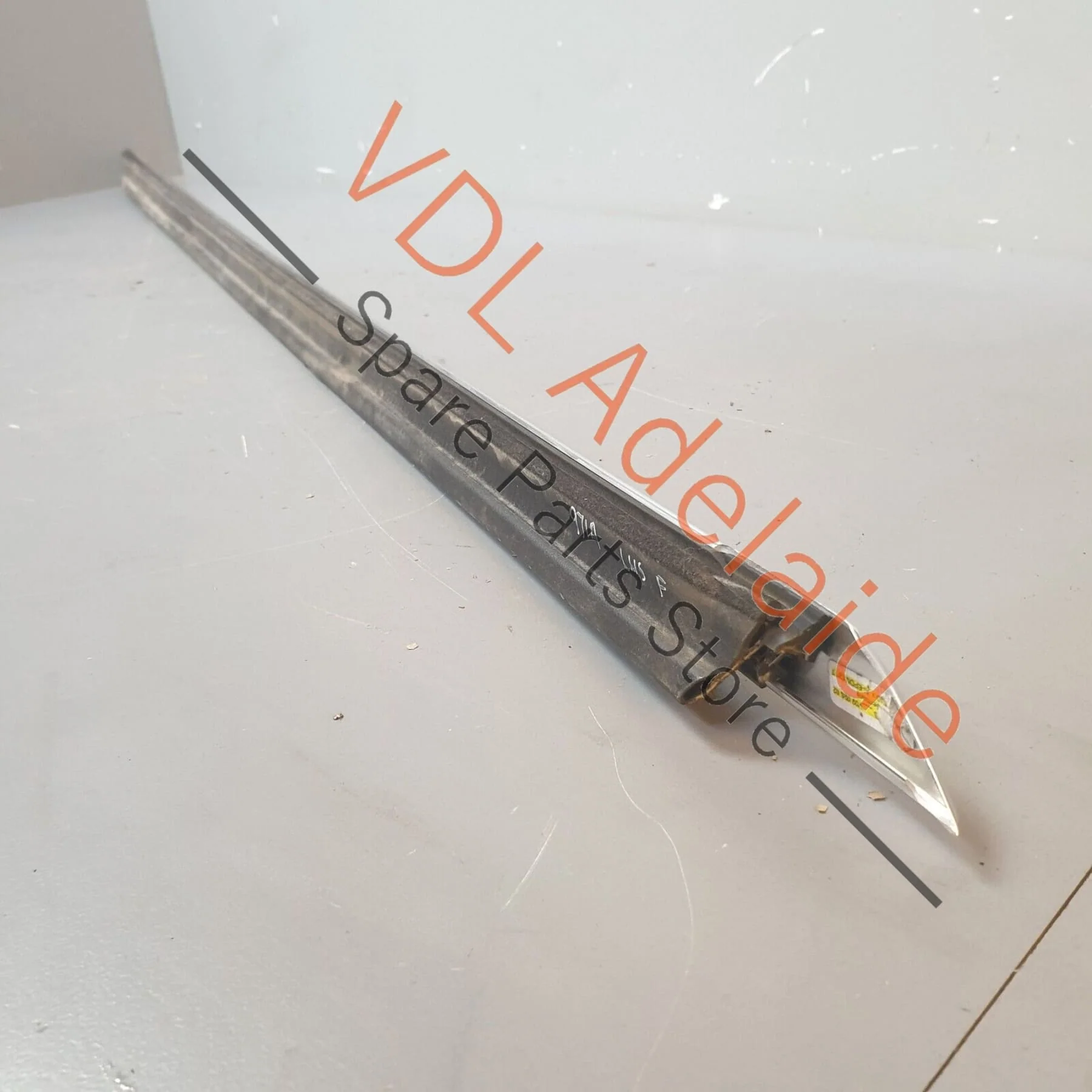 Porsche Panamera Turbo 971 Left Front Window Slot Seal Door Exterior Chrome - Image 6