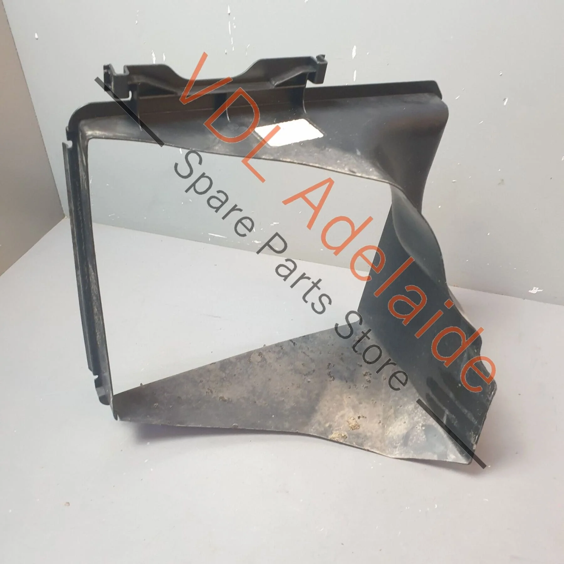Porsche Panamera Turbo 971 Air Duct for Rear Left Intercooler 971121673E - Image 5