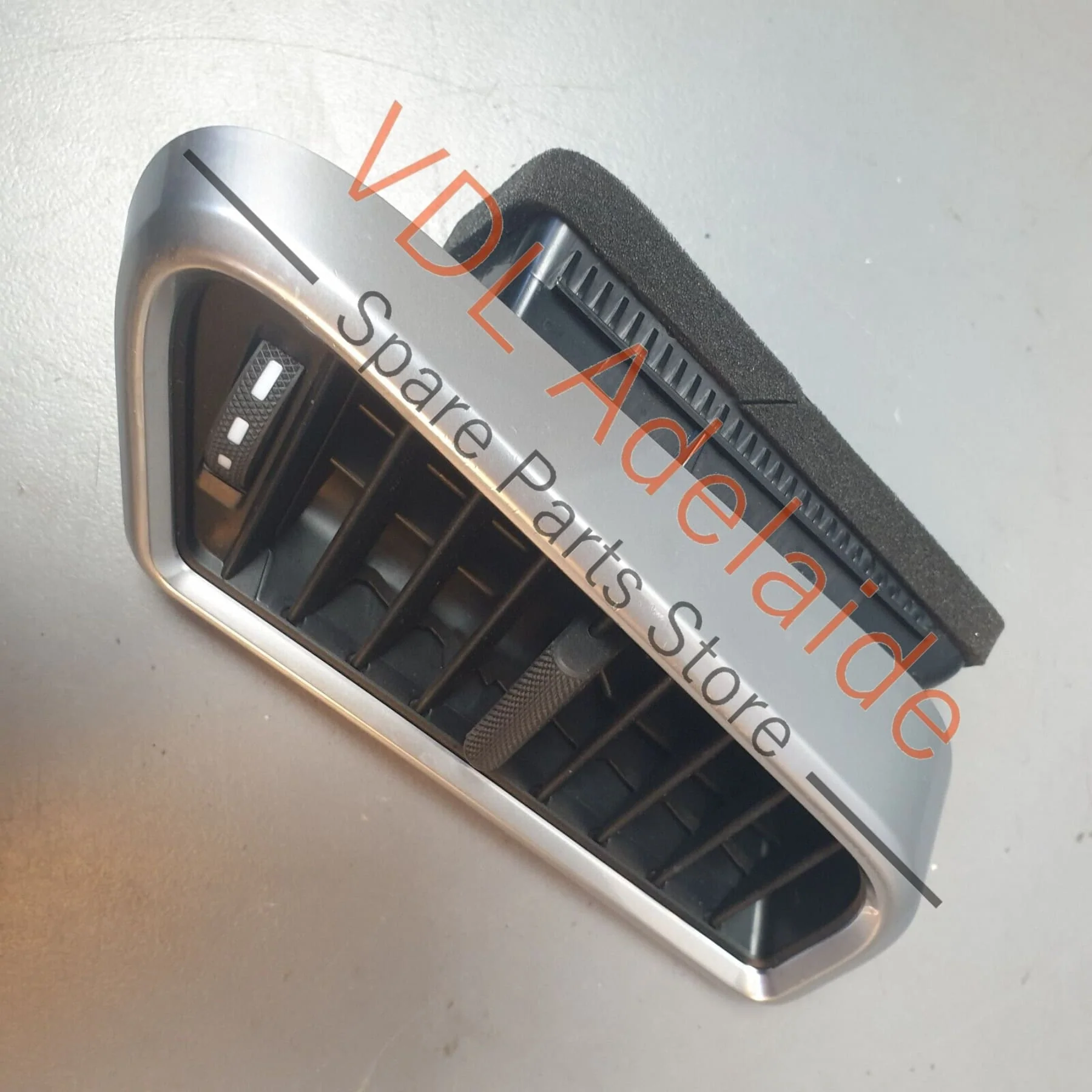 Porsche Panamera Turbo 971 B Pillar Rear Right Passenger Air AC Vent - Image 3