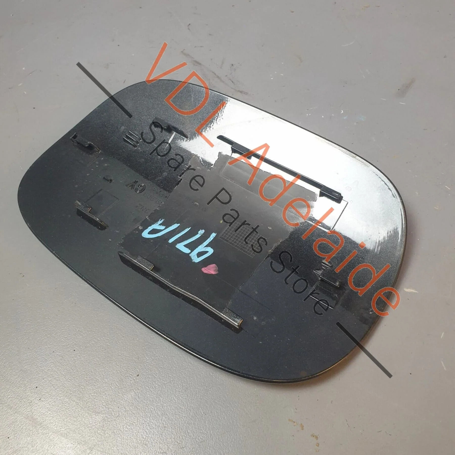 Porsche Panamera Turbo 971 Right Side Fuel Filler Flap Cover Volcano Grey M7R - Image 7