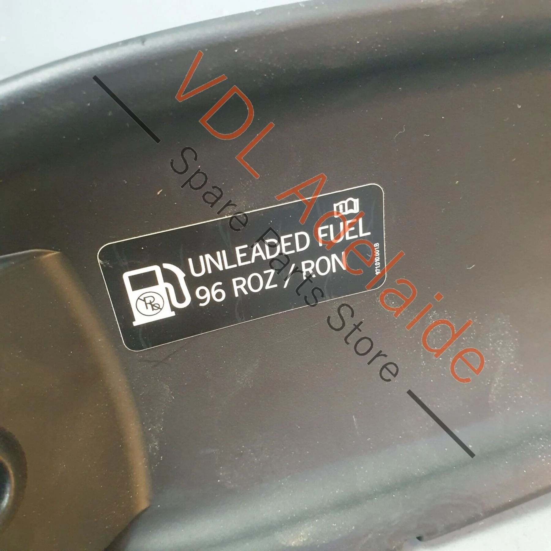 Porsche Panamera Turbo 971 Fuel Filler Flap Door for Petrol Models 971809857 - Image 4