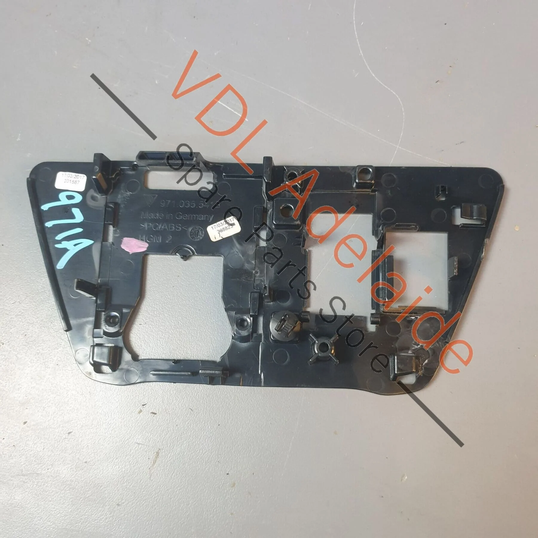 Porsche Panamera Turbo 971 Windscreen Rain Sensor and Camera Mounting Frame - Image 3