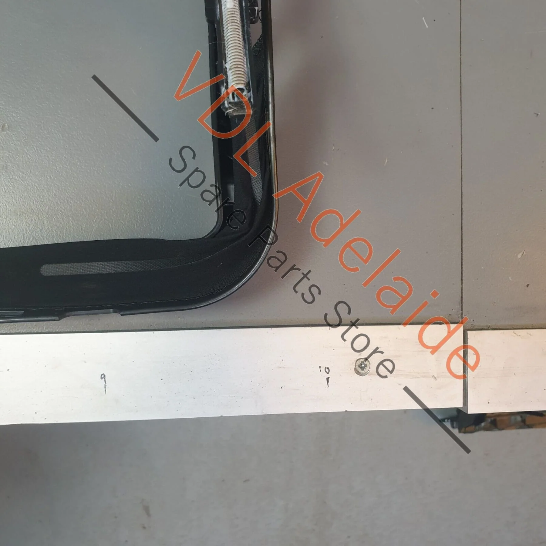 Porsche Panamera Turbo 971 Sunroof Wind Deflector 971877651 - Image 10