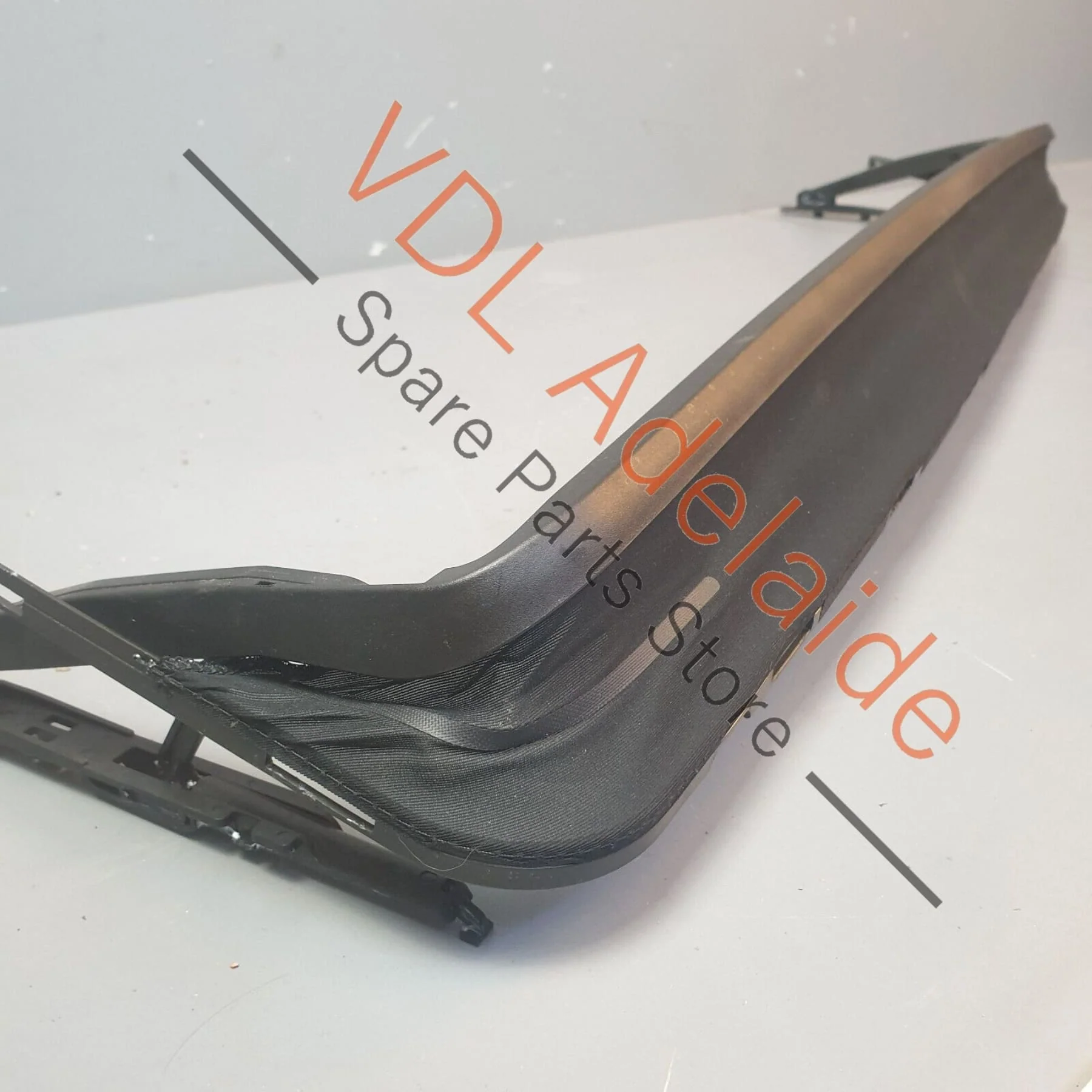Porsche Panamera Turbo 971 Sunroof Wind Deflector 971877651 - Image 4