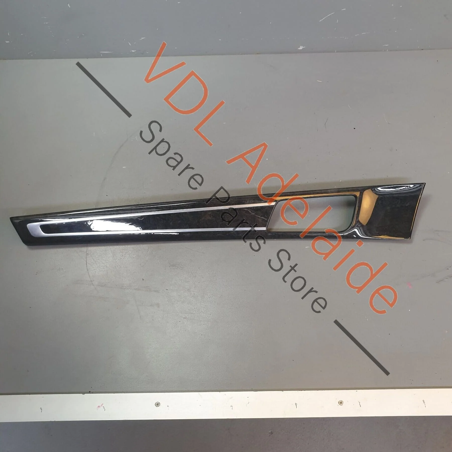 Porsche Panamera Turbo Swedish Birch Front Left Wood Grain Door Trim Insert