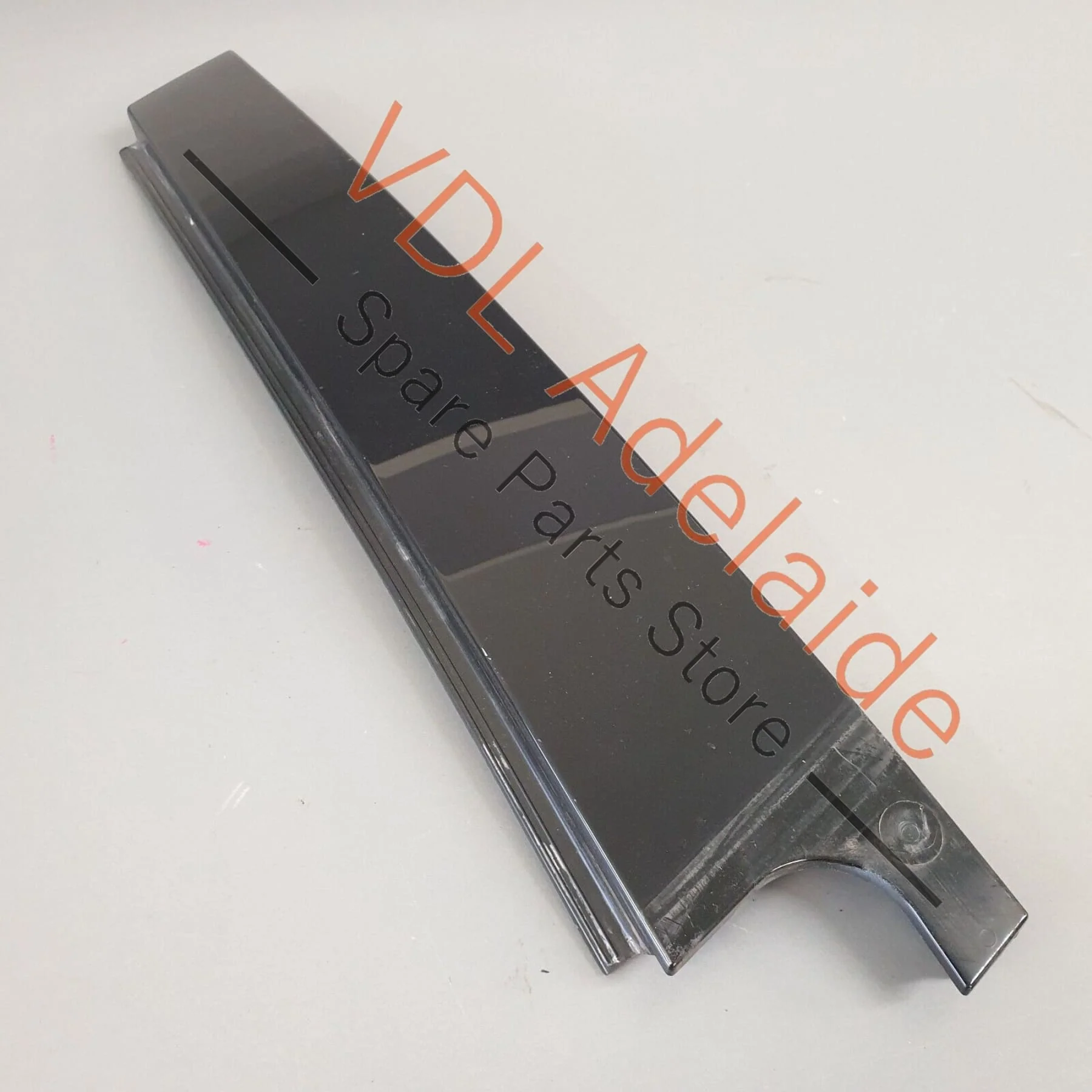 VW Golf GTi Mk7 Rear Left Exterior Trim for Door Window Frame 5G6839901B
