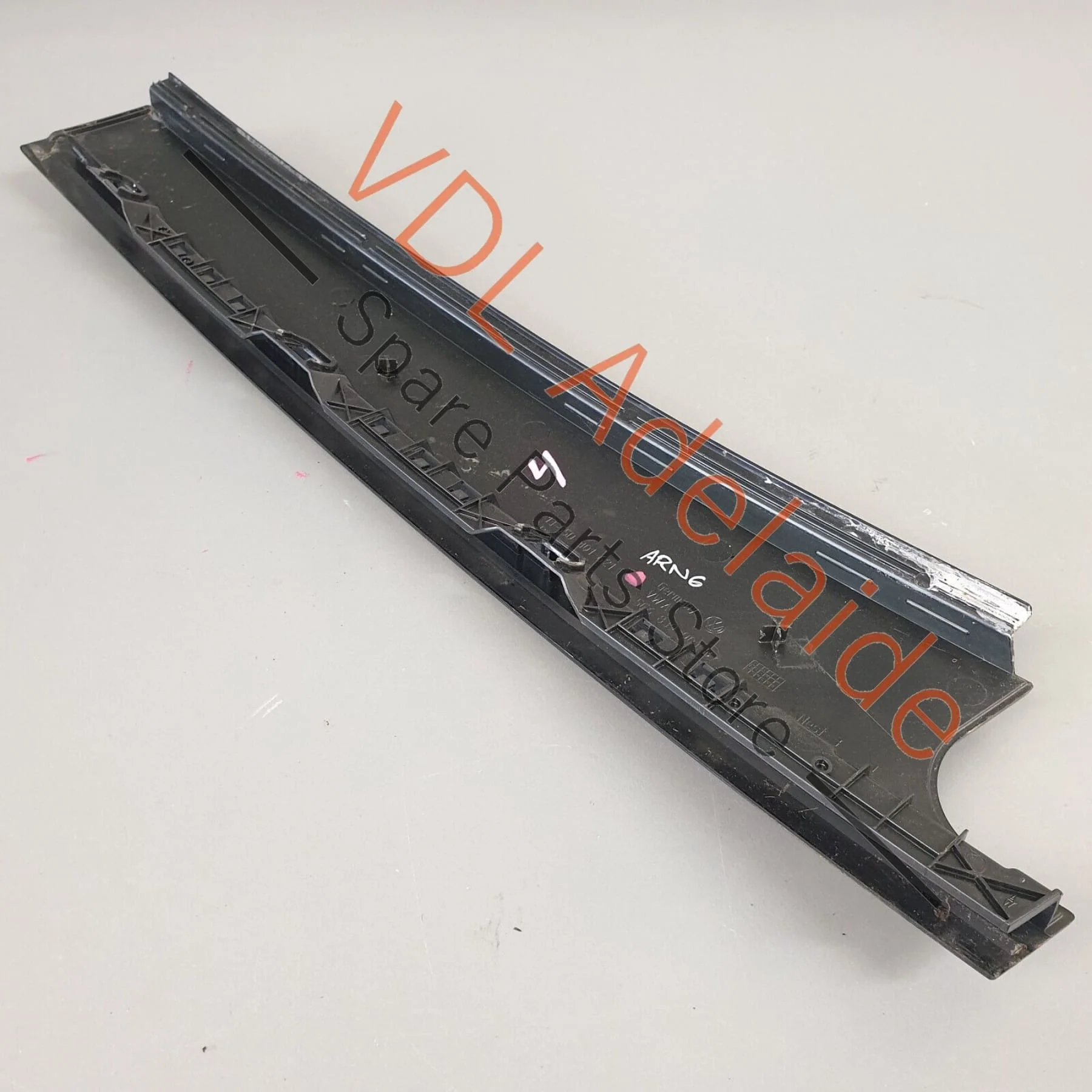 VW Golf GTi Mk7 Rear Left Exterior Trim for Door Window Frame 5G6839901B - Image 7