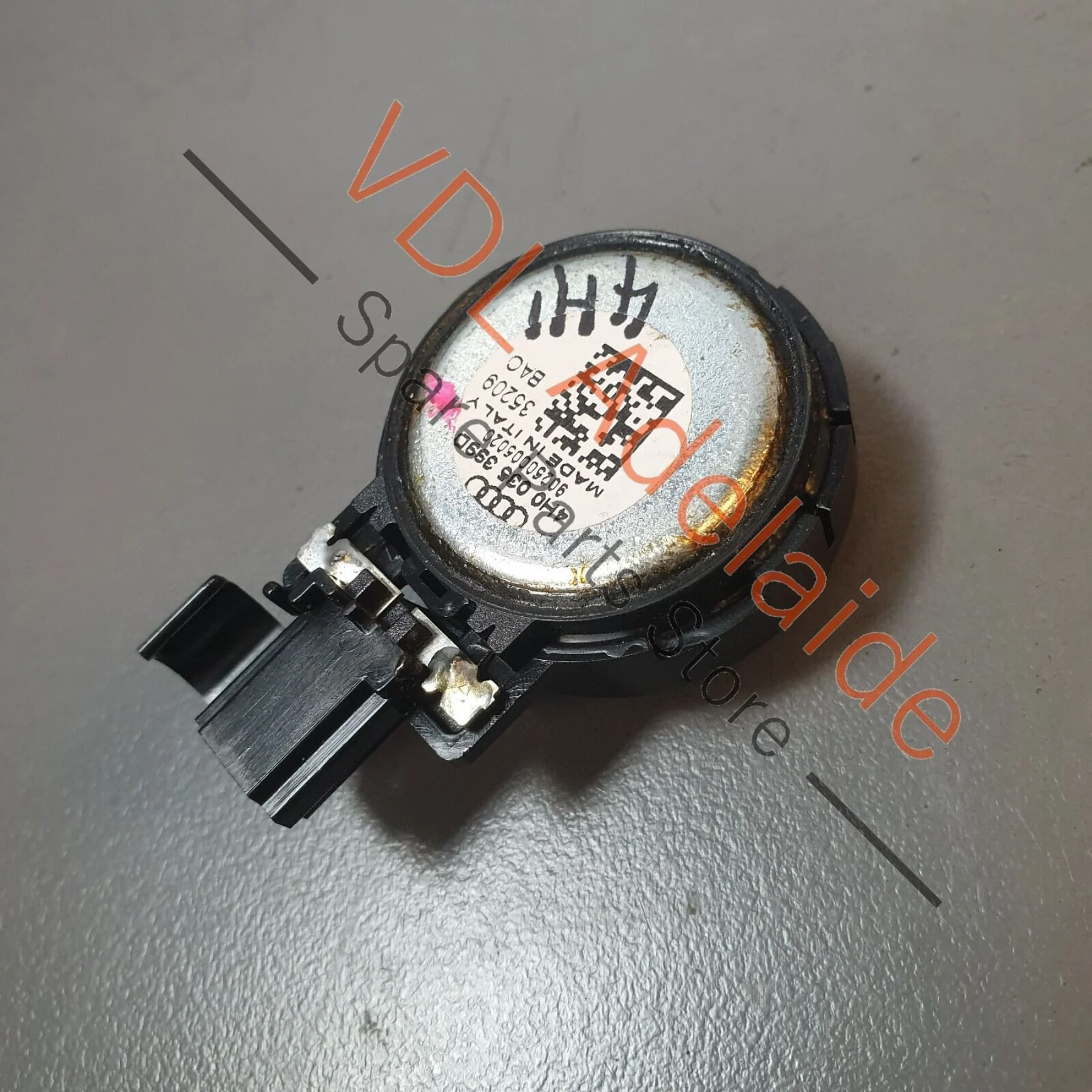 Audi A8 4H B Pillar Treble Speaker For Premium Bang & Olufsen Sound System 4H0035399D - Image 3