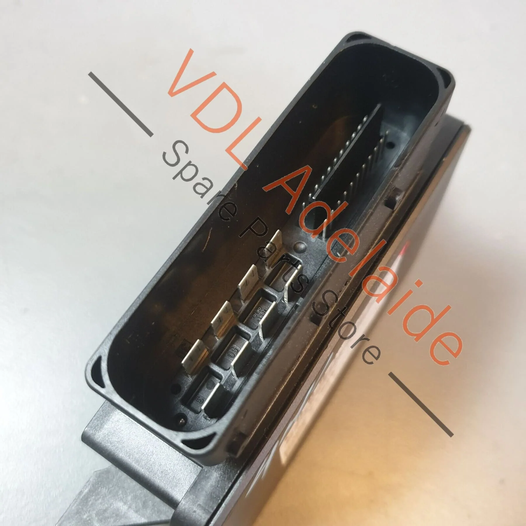 Audi A8 4H Control Unit for Electronic Park Brake EPB 4H0907801C - Image 4