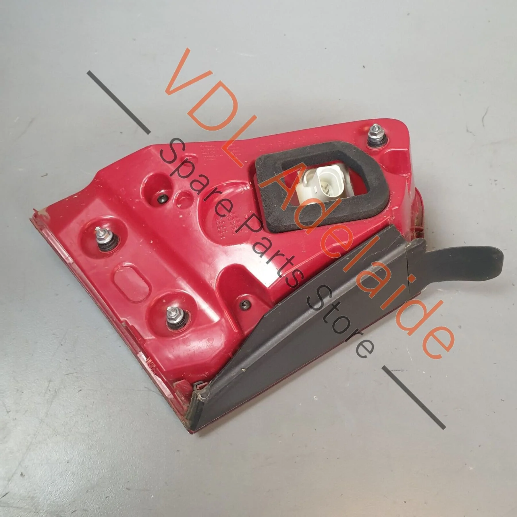 Audi A8 4H Right Side Inner LED Tail Light 4H0945094 - Image 6