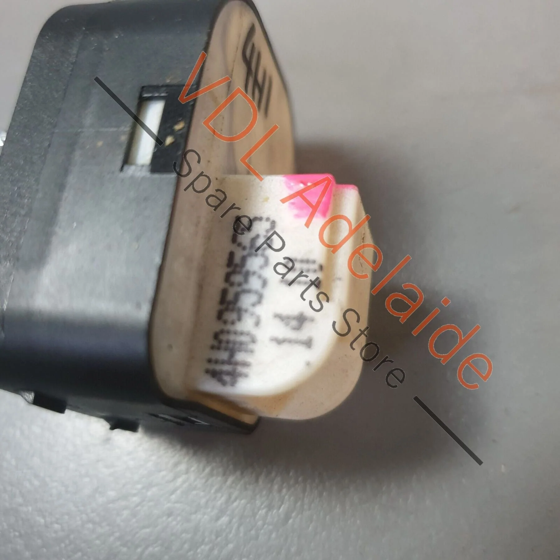 Audi A8 4H Power Folding Exterior Rear View Mirror Switch 4H0959565 5PR - Image 3
