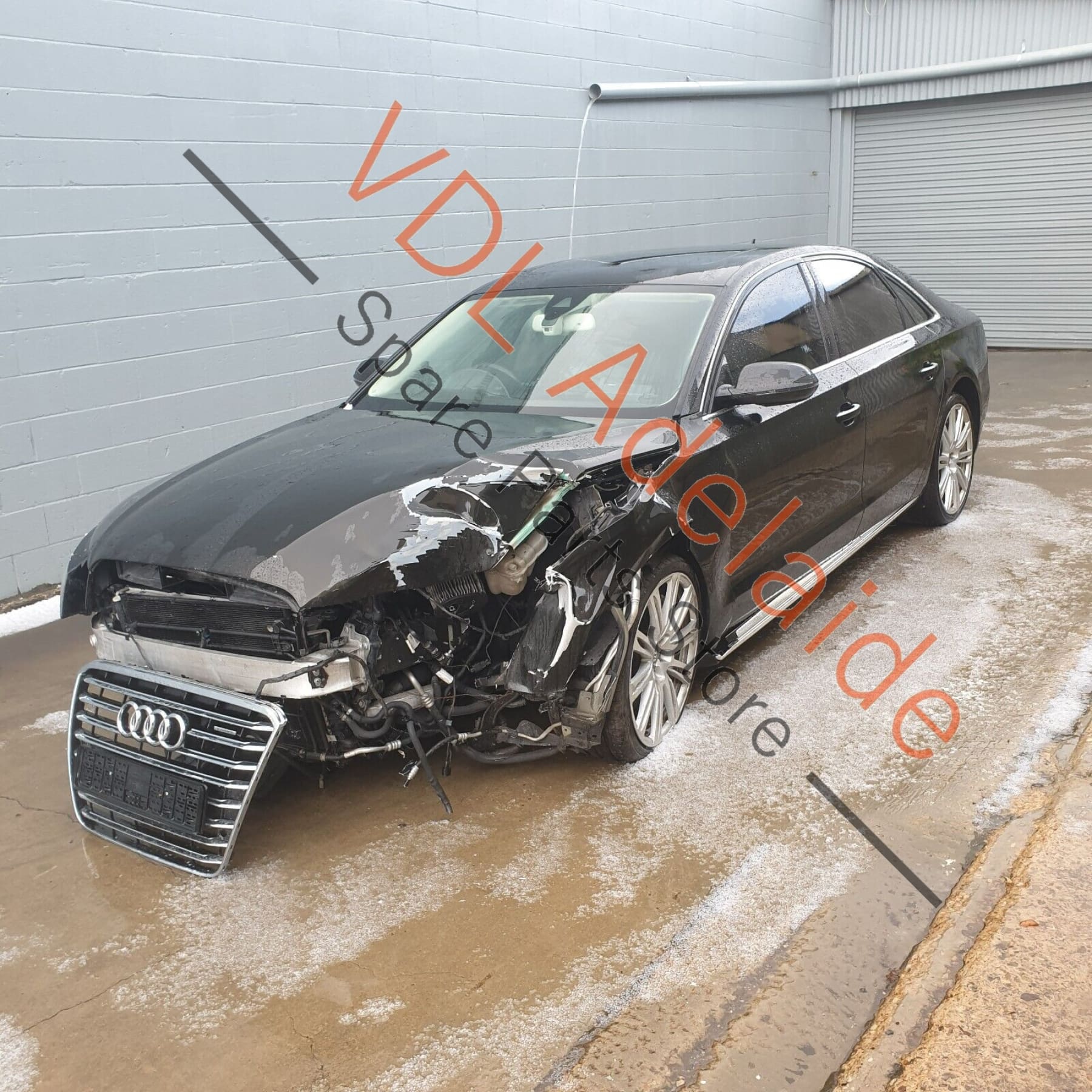 Audi A8 4H Front Right Door Handle and Mounting Bar 4H0837206B - Image 8