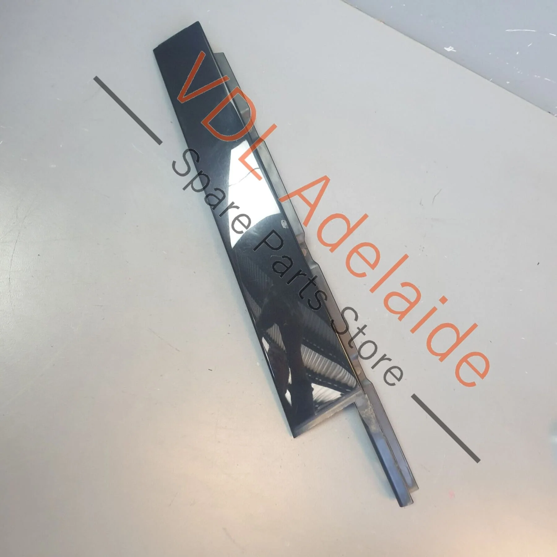 Audi A8 4H Left Rear Door B Pillar Trim Moulding Gloss Black 4H0839901B 5FQ - Image 5