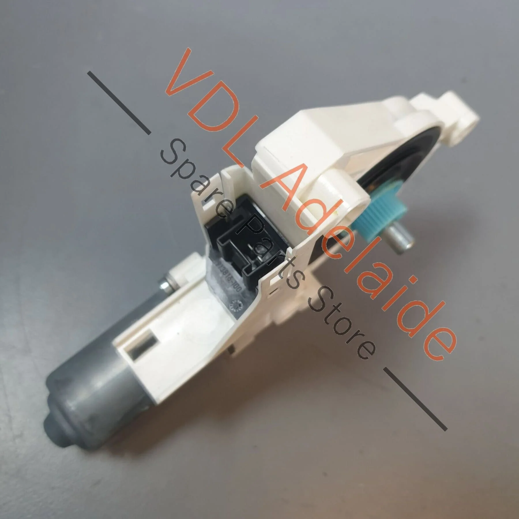 Audi A8 4H Window Regulator Motor 8K0959801B - Image 4