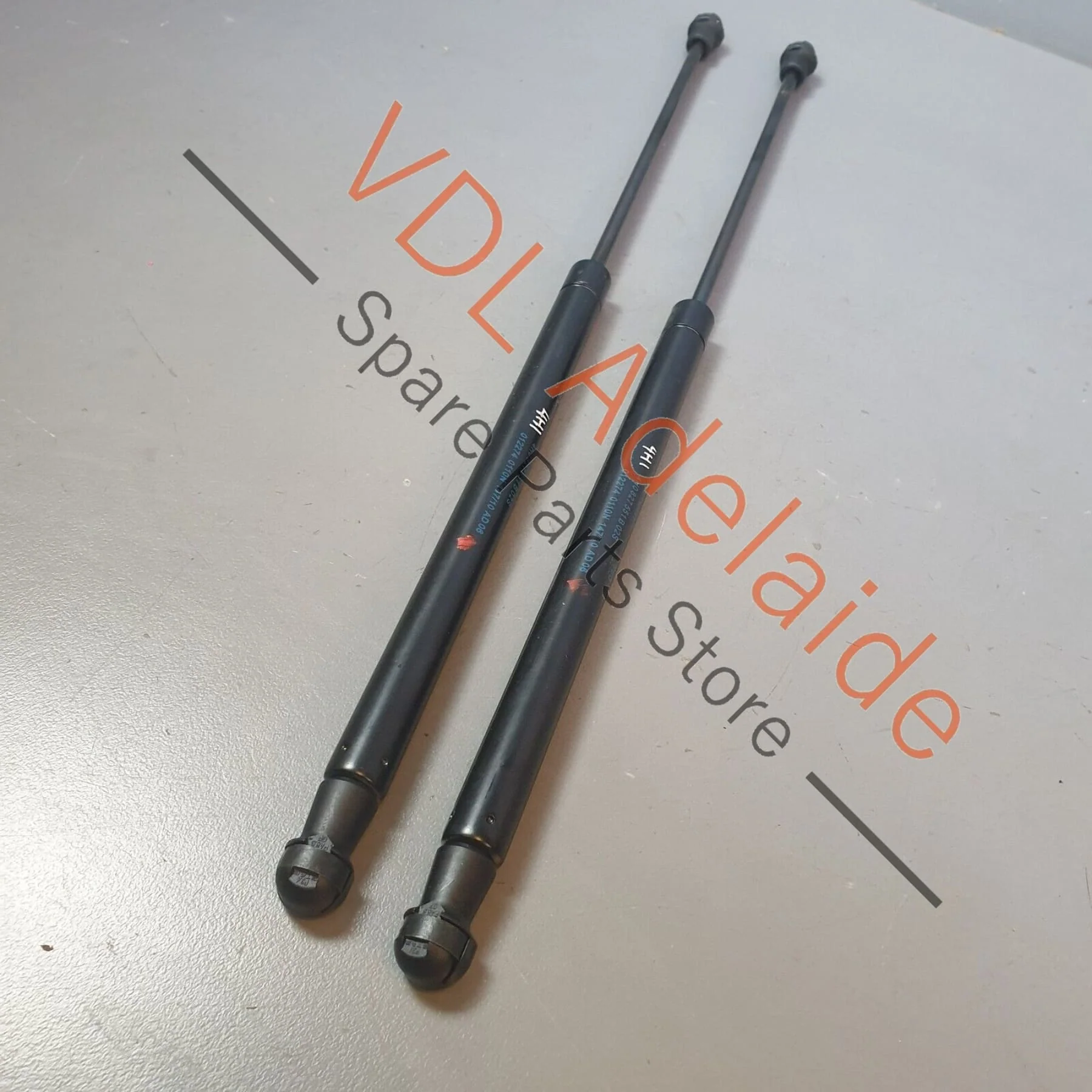 Audi A8 4H Pair of Gas Lift Struts for Boot Trunk Rear Lid 4H0827551B