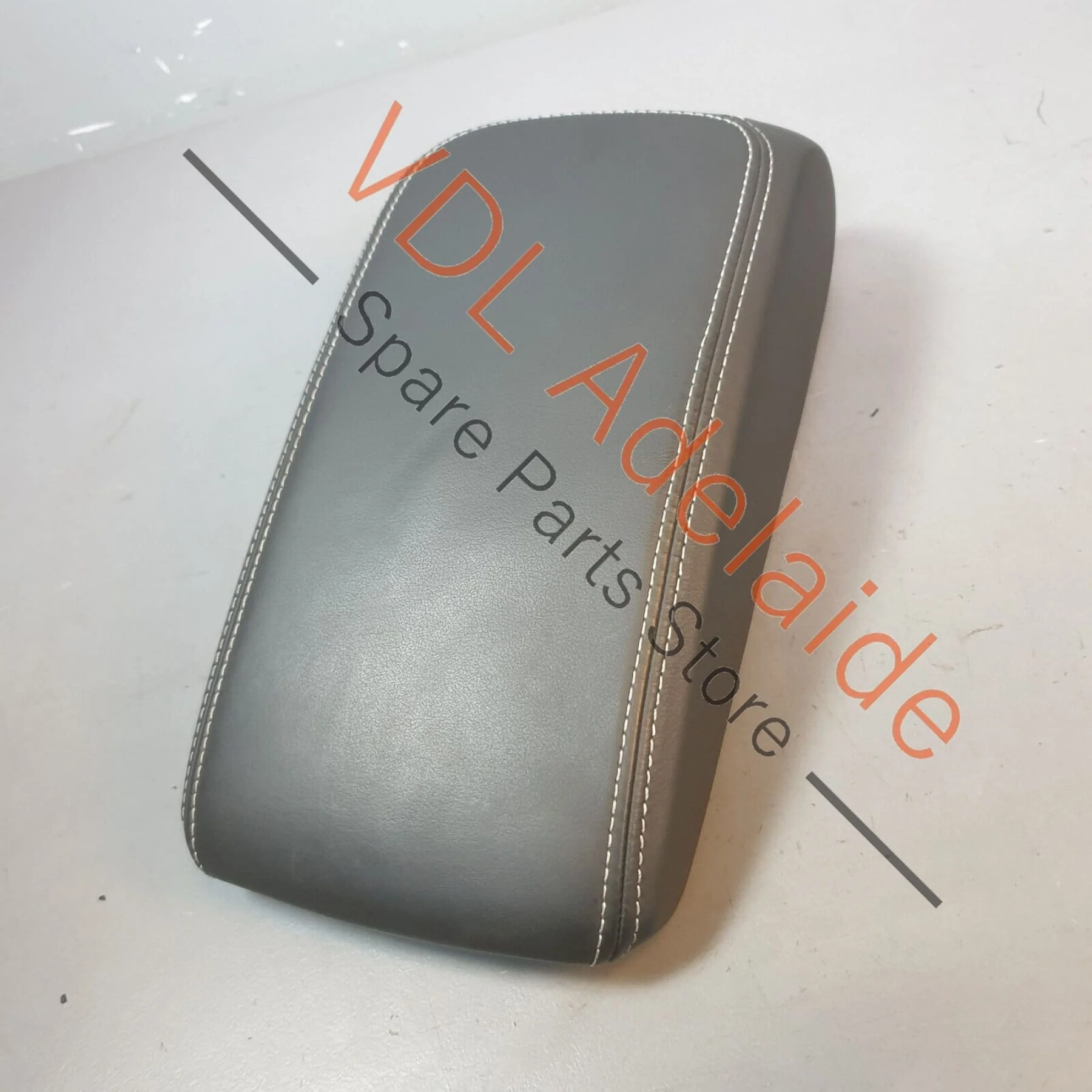 Audi S3 8V 8V.5 Leather Front Drivers Arm Rest Console Lid Middle Armrest