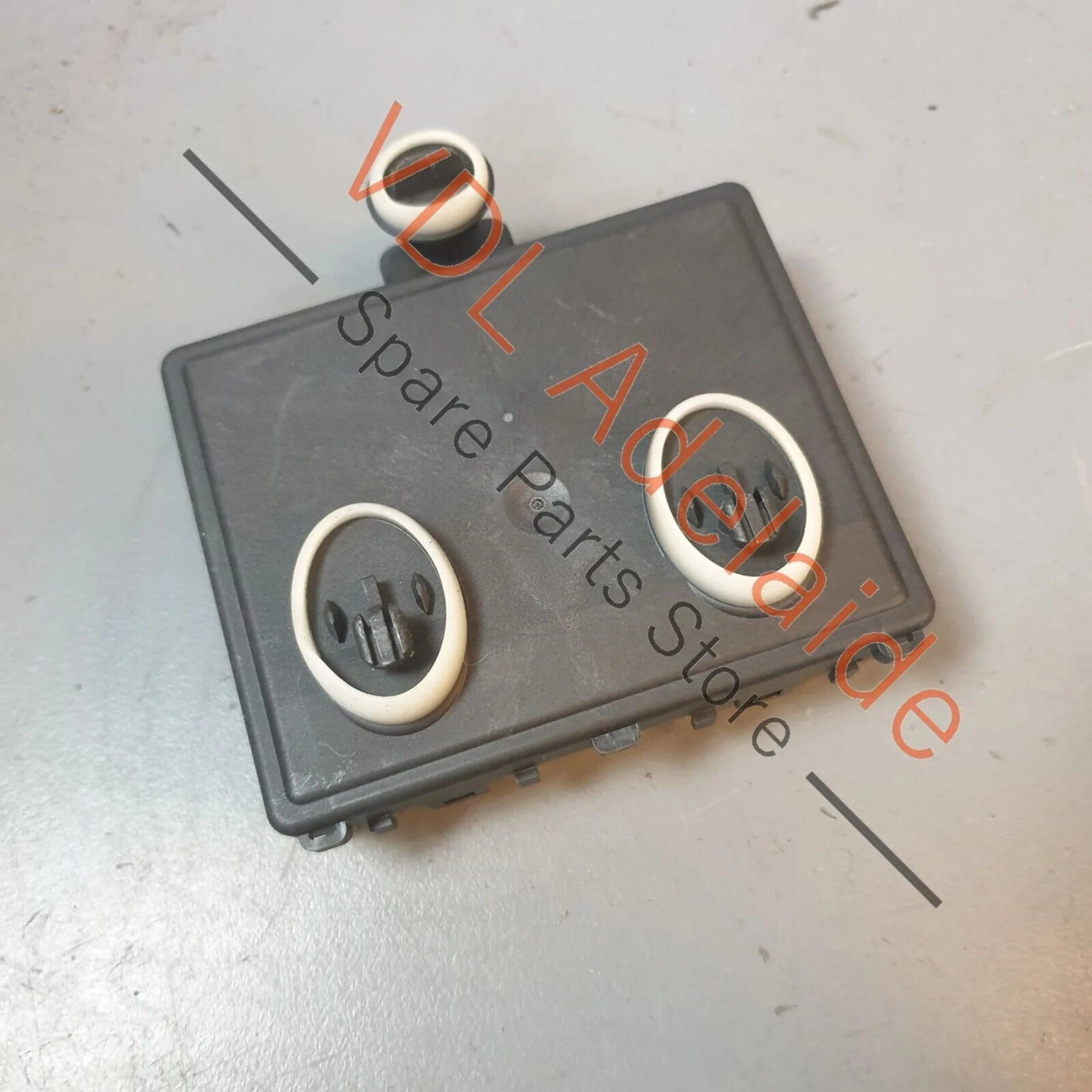 Audi A3 S3 Q3 Q2 Rear Passengers Side Door Control Module 5Q0959395K - Image 3