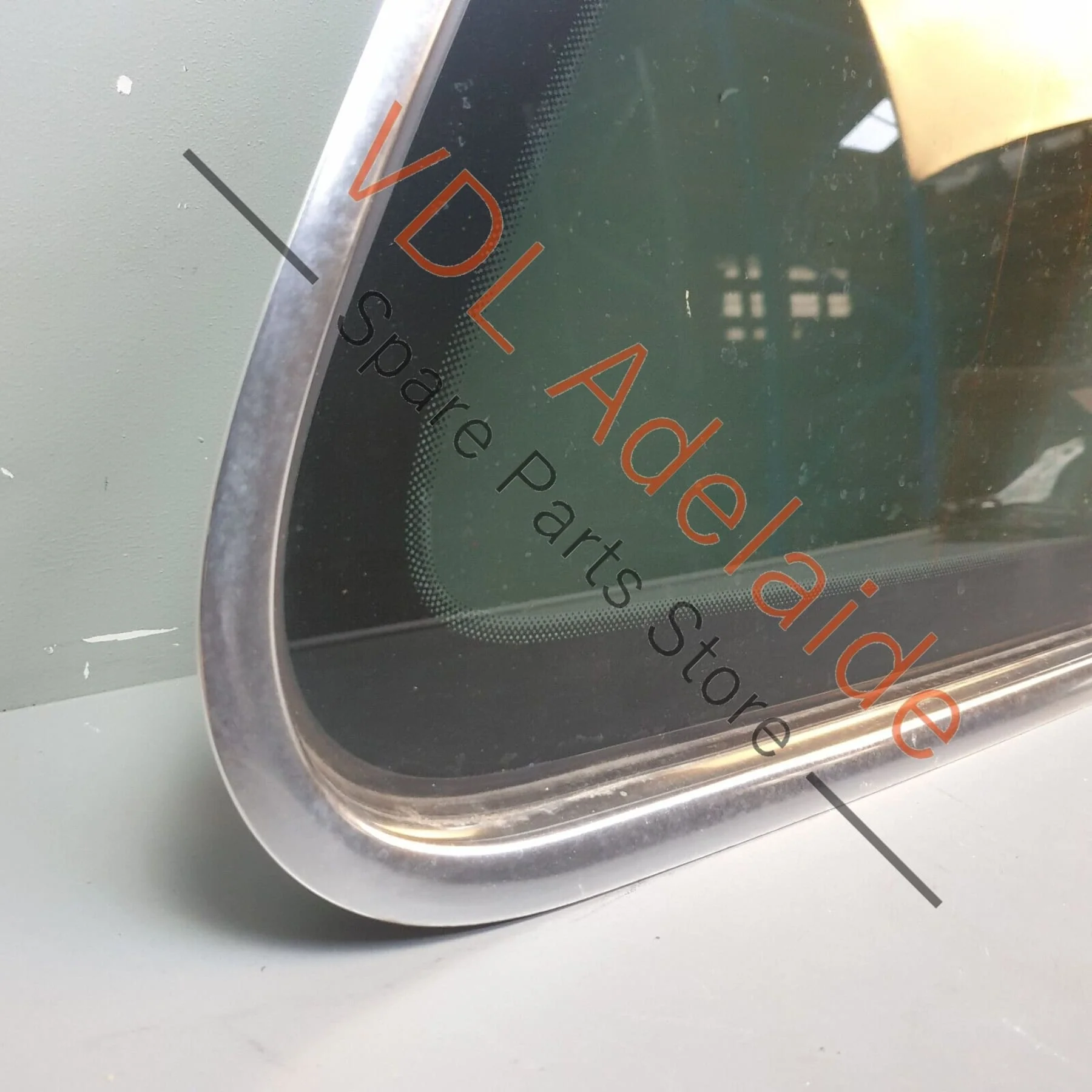 VW Touareg V10 7L Rear Right Side Quarter Glass Window 7L6845298FR - Image 4