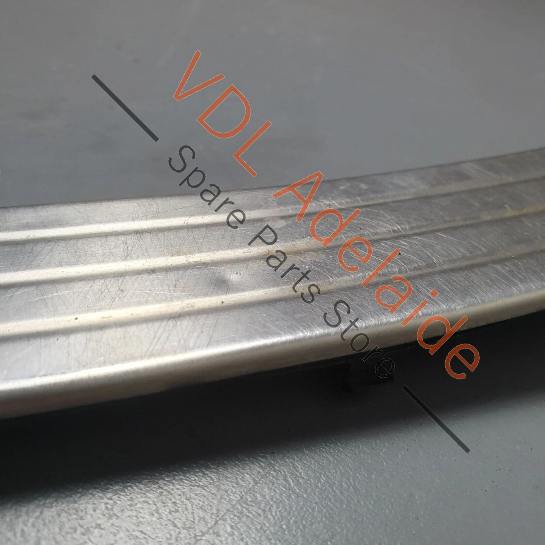 VW Touareg V10 7L Left Front Door Stainless Steel Entry Trim 7L0853655C - Image 3