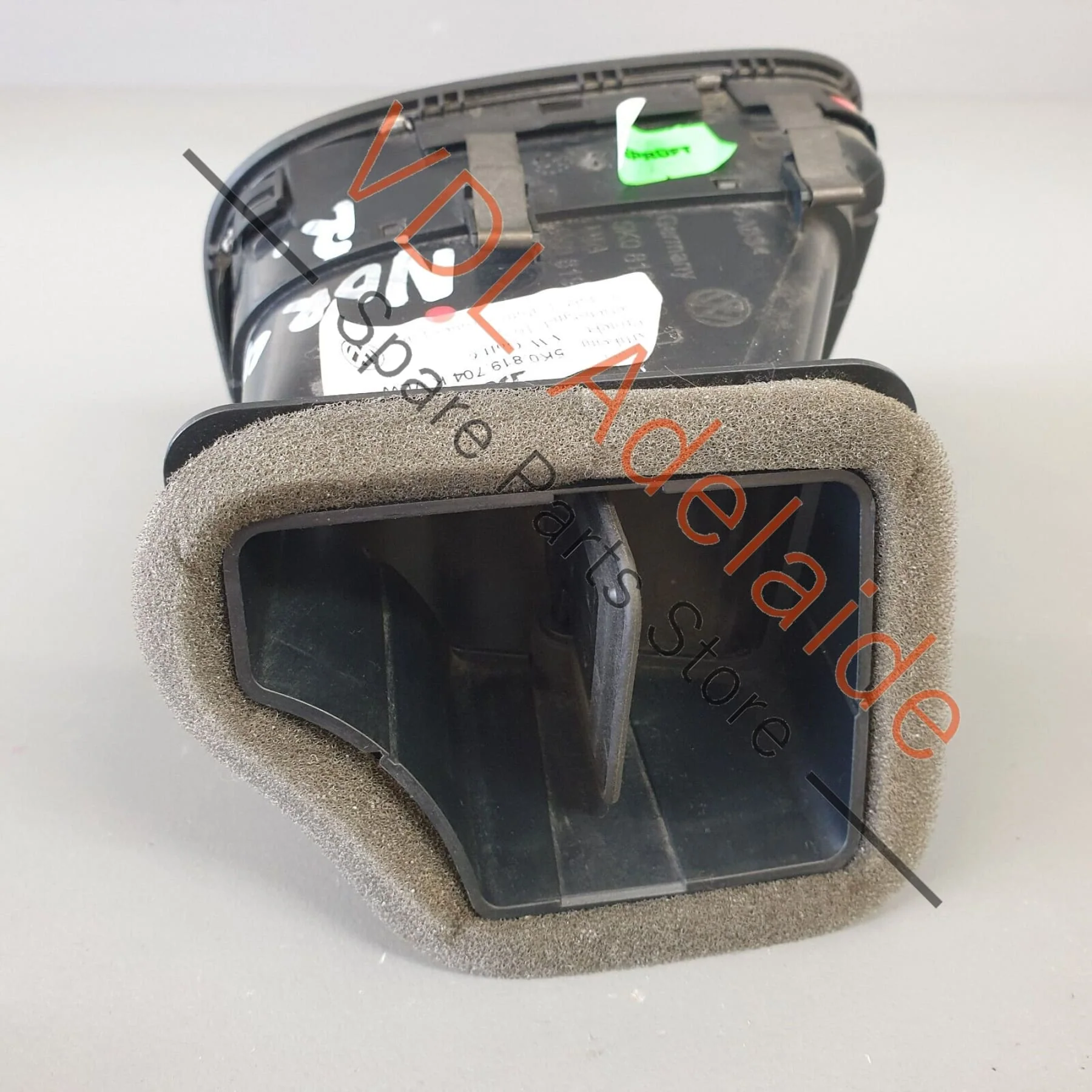 Volkswagen VW Golf GTi Mk6 Right Side Dashboard Dash Air Vent 5K0819704K - Image 11