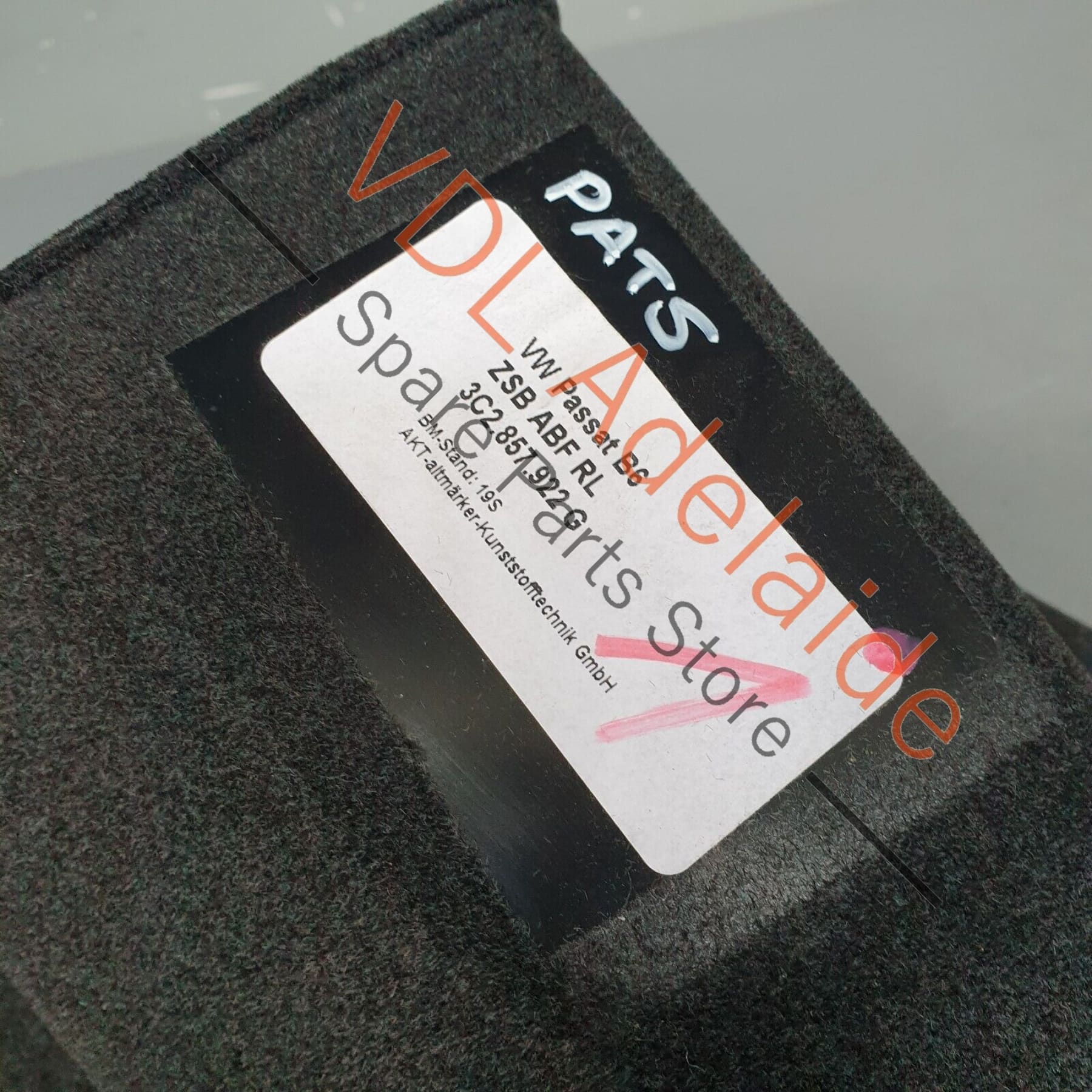 VW R36 Passat 3C B6 Right RHD Driver Lower Storage Tray Glovebox 3C2857922G 1QB - Image 5