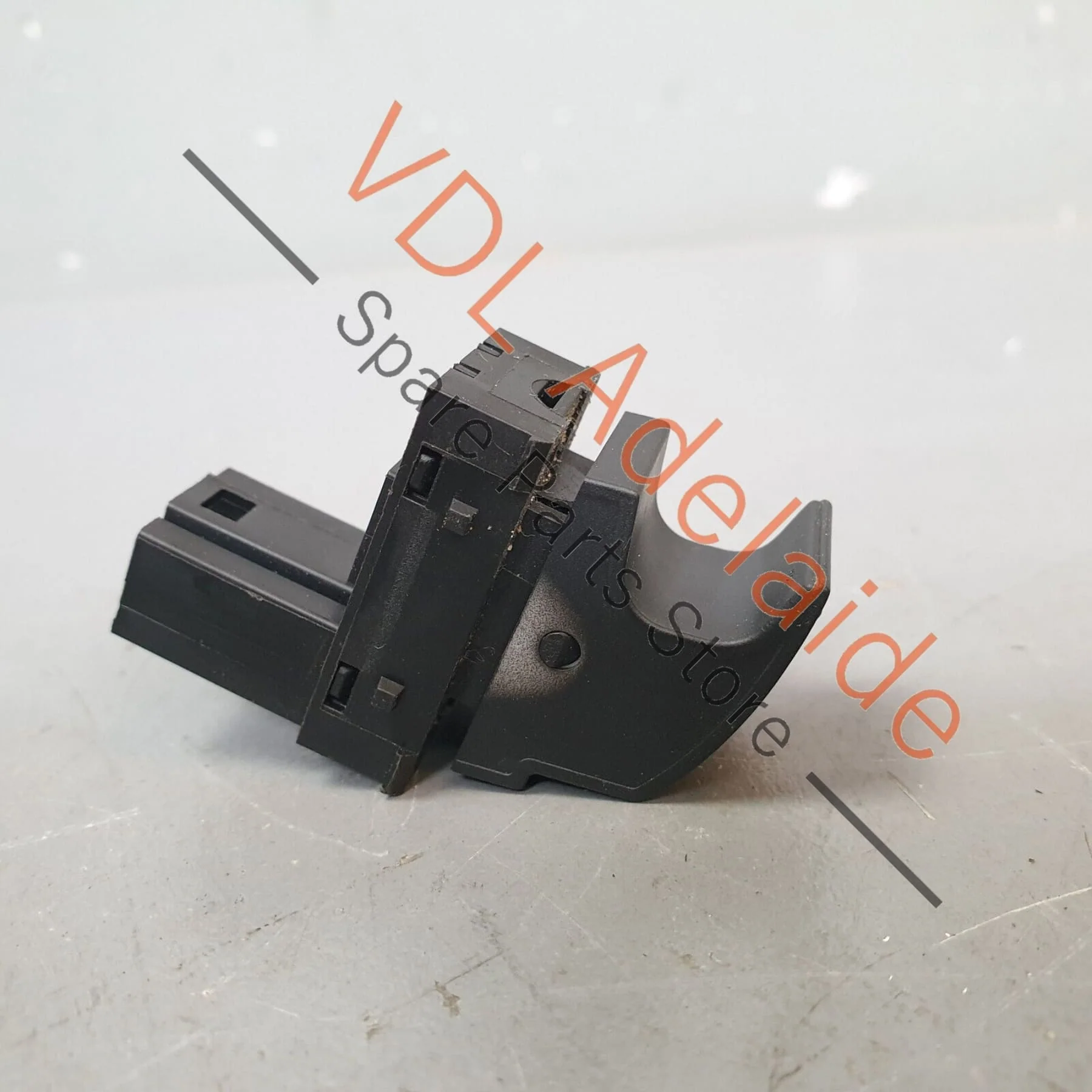 VW R36 Passat 3C B6 Switch for Electric Window Regulator 7L6959855B 3-PIN - Image 5