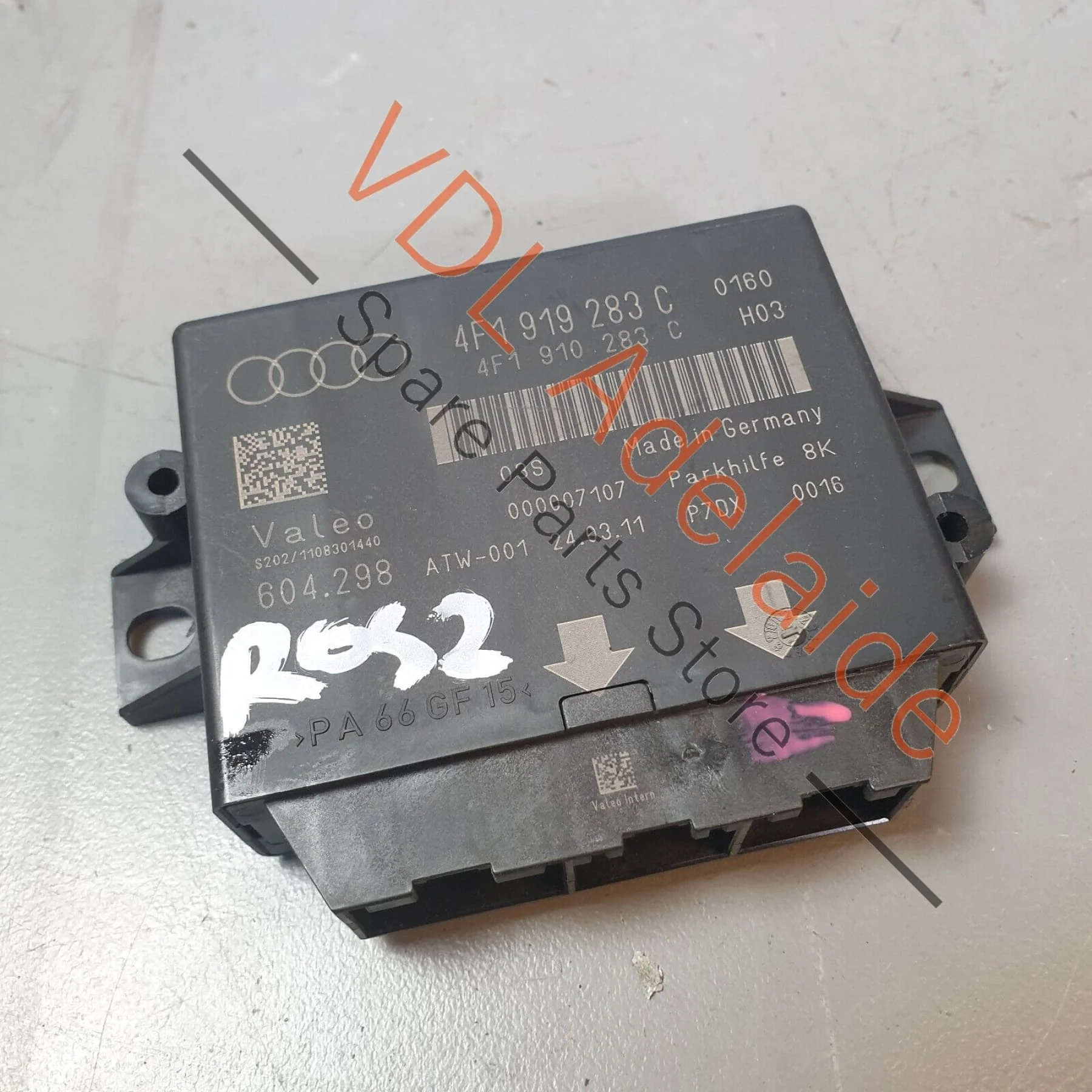 Audi RS^ & Q7 6.0L V12 4L Parking Aid Control Module 4F1919283C