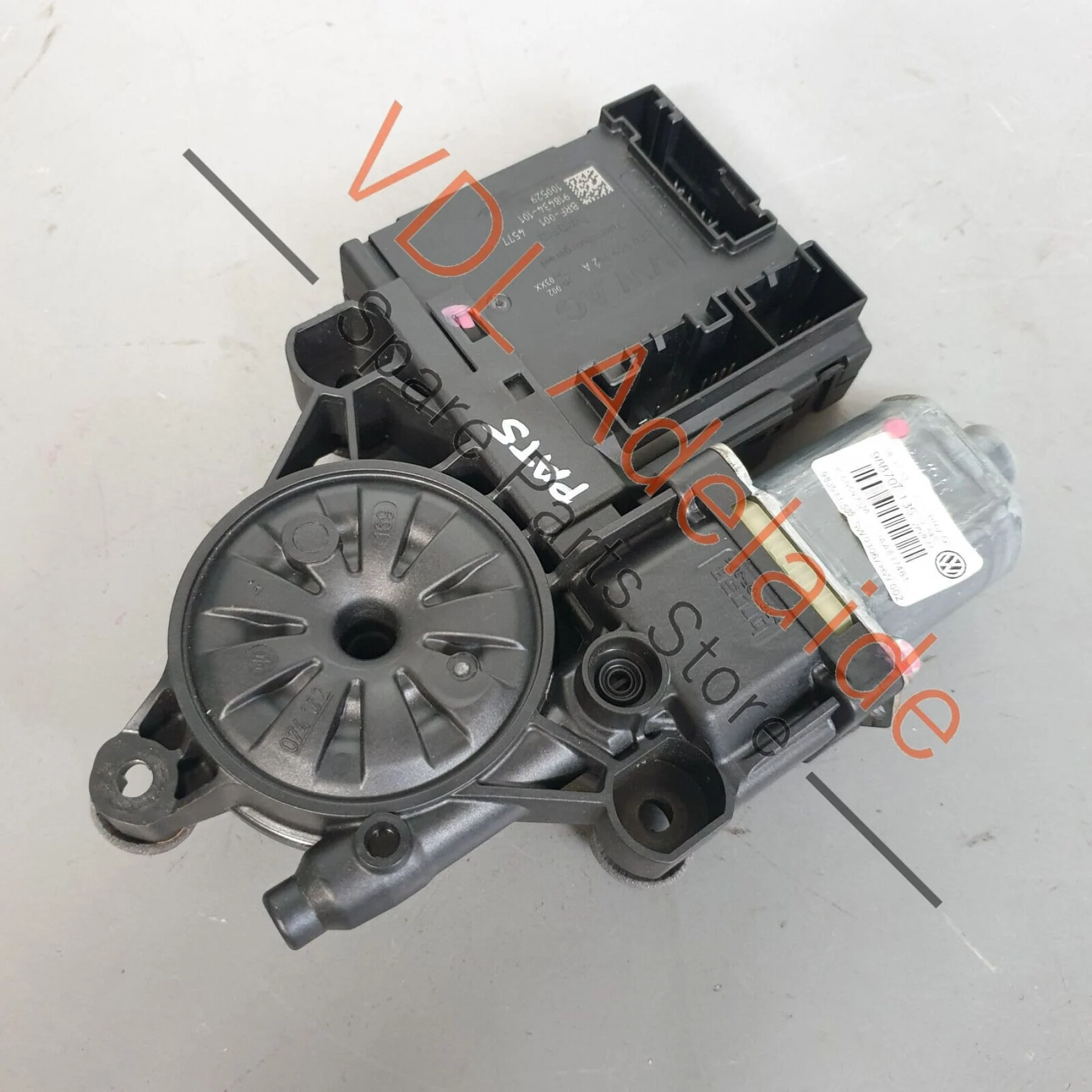 VW R36 Passat 3C B6 Estate Front Passenger Window Regulator Motor 3C0959702A