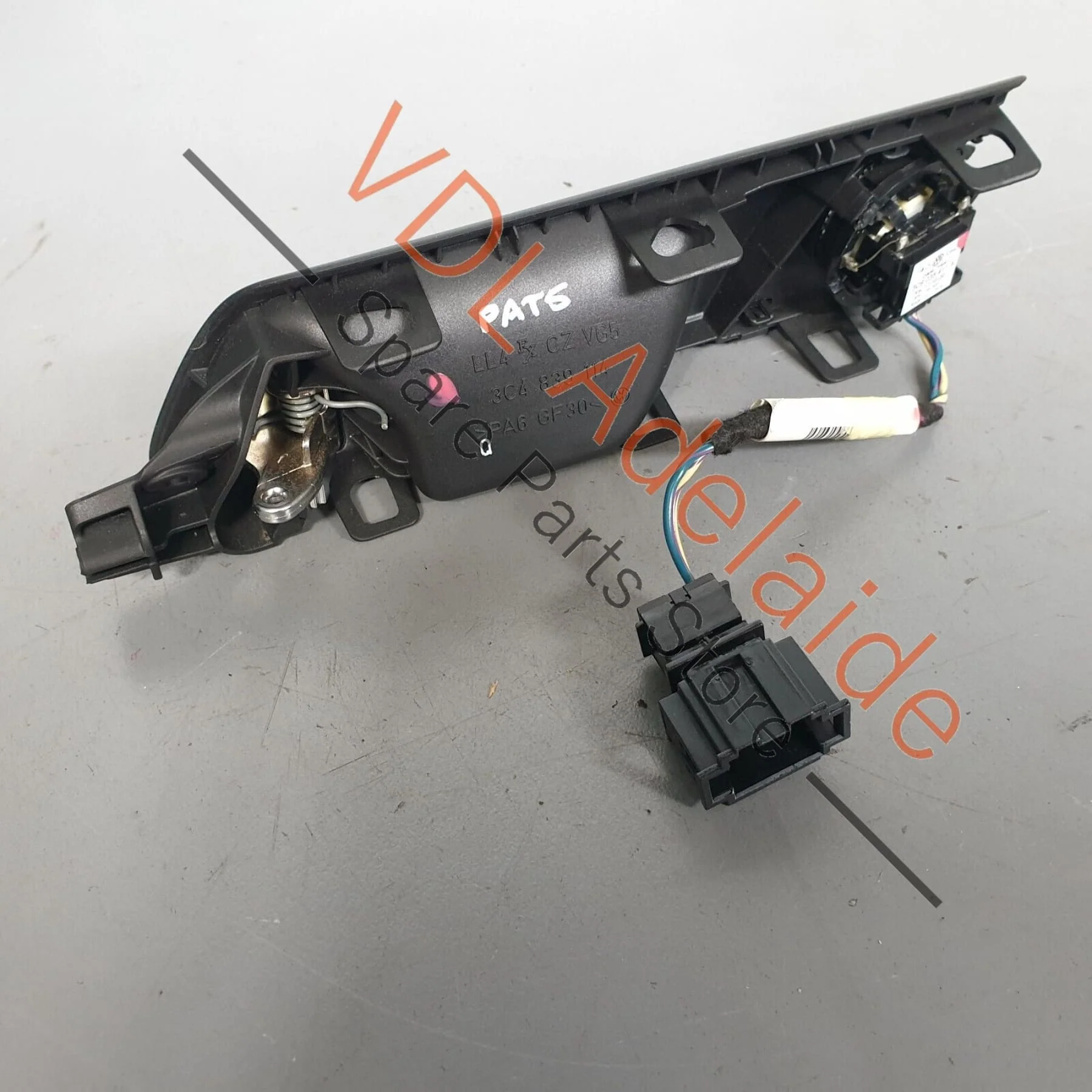 VW R36 Passat 3C B6 Rear Right Interior Door Handle with Speaker 3C4839114Q - Image 5
