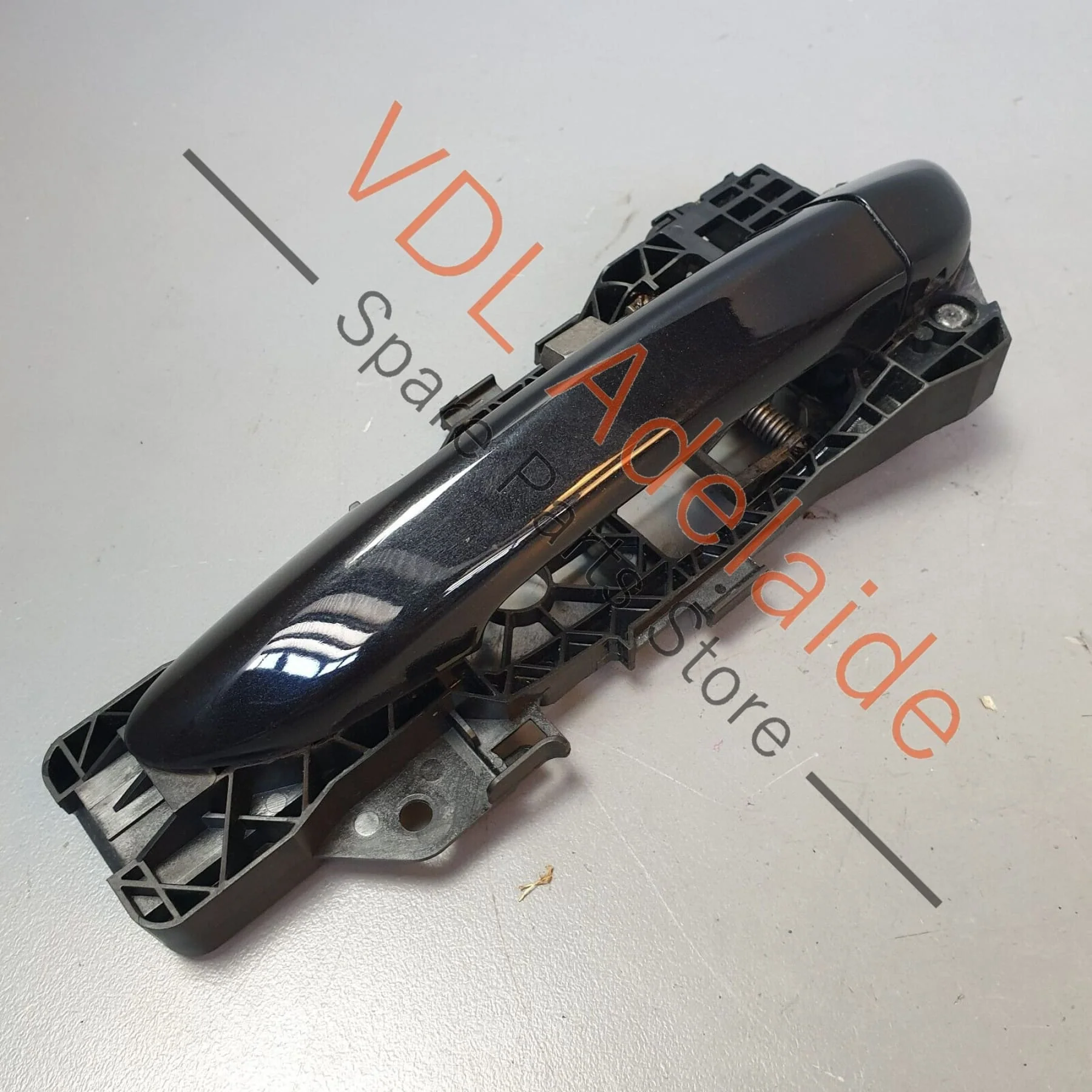 VW R36 Passat 3C B6 Left Passenger Exterior Door Handle Deep Black 3C0837205 - Image 2