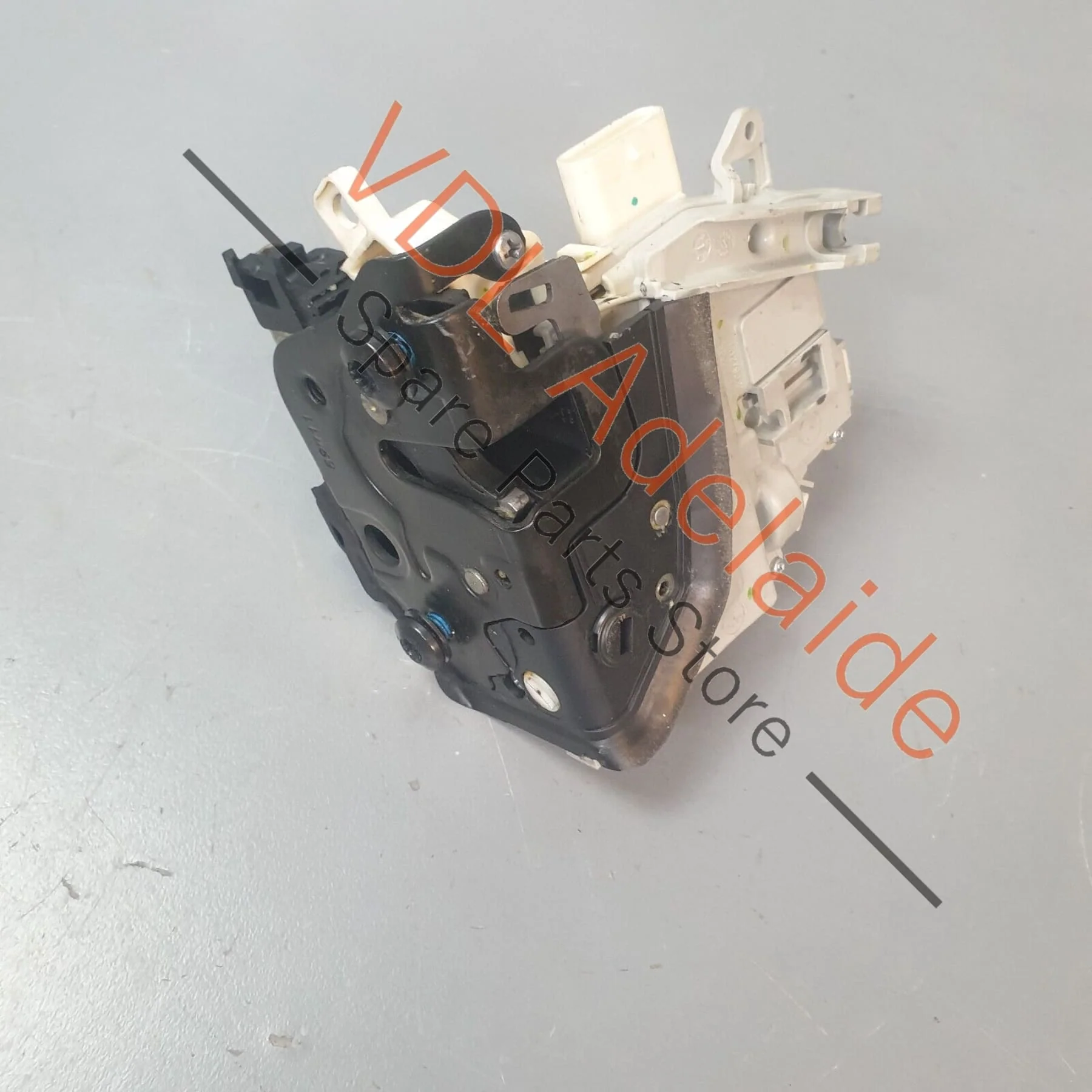 Audi Q7 6.0L V12 4L Rear Right RHS Door Lock Passenger 8K0839016C / F - Image 6