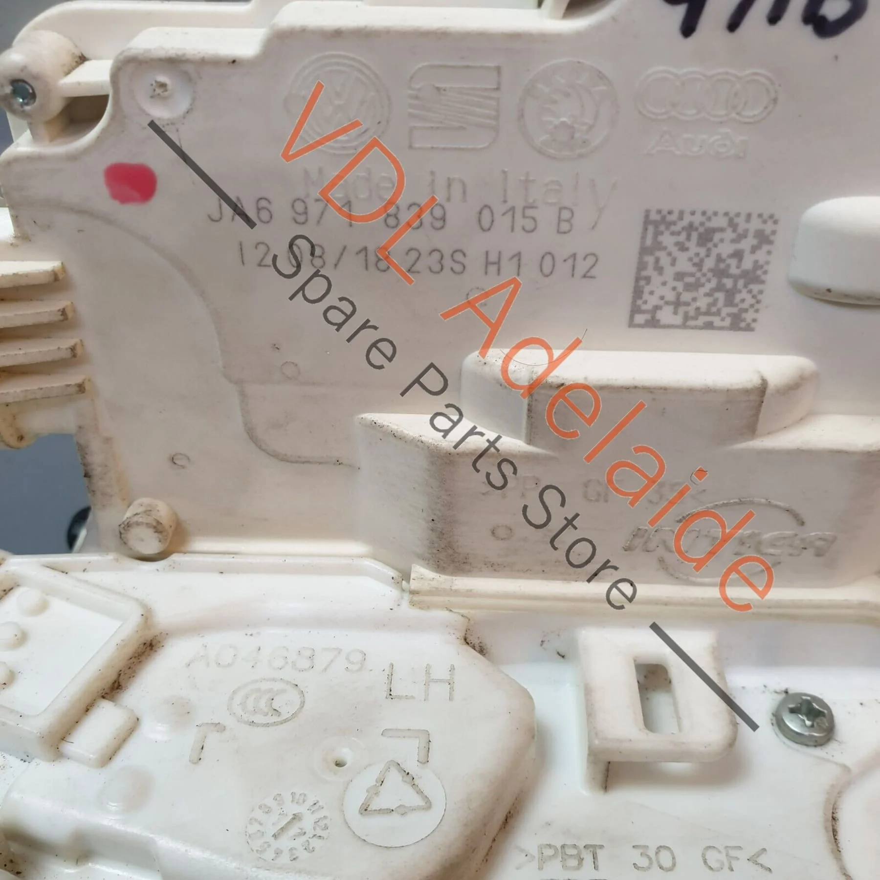 Porsche Panamera 971 Rear Left Passenger Side Door Lock Mechanism 971839015B - Image 2