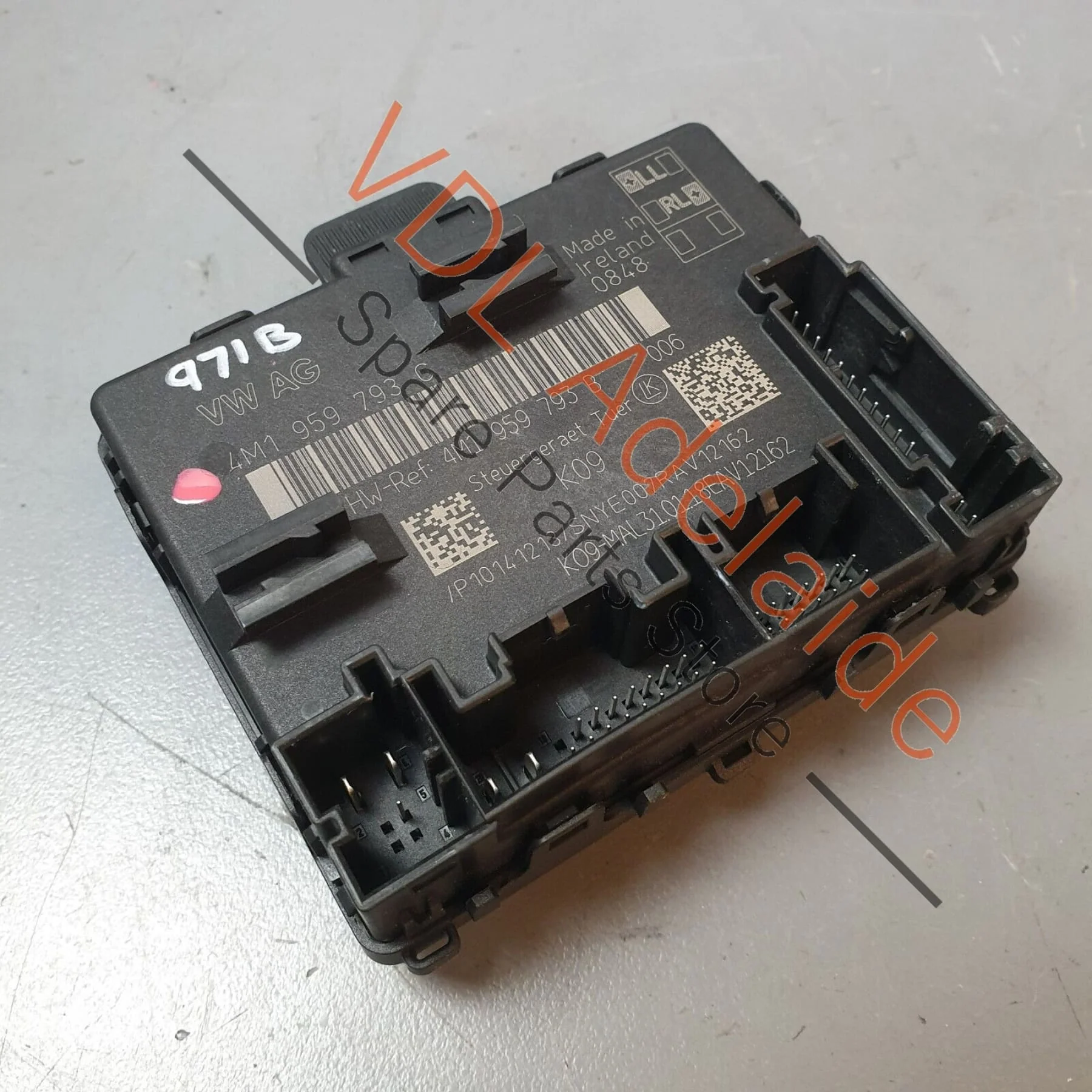 Porsche Panamera 971 Front Driver Side Door Control Unit Module 9A7959793 00 4M1959793C