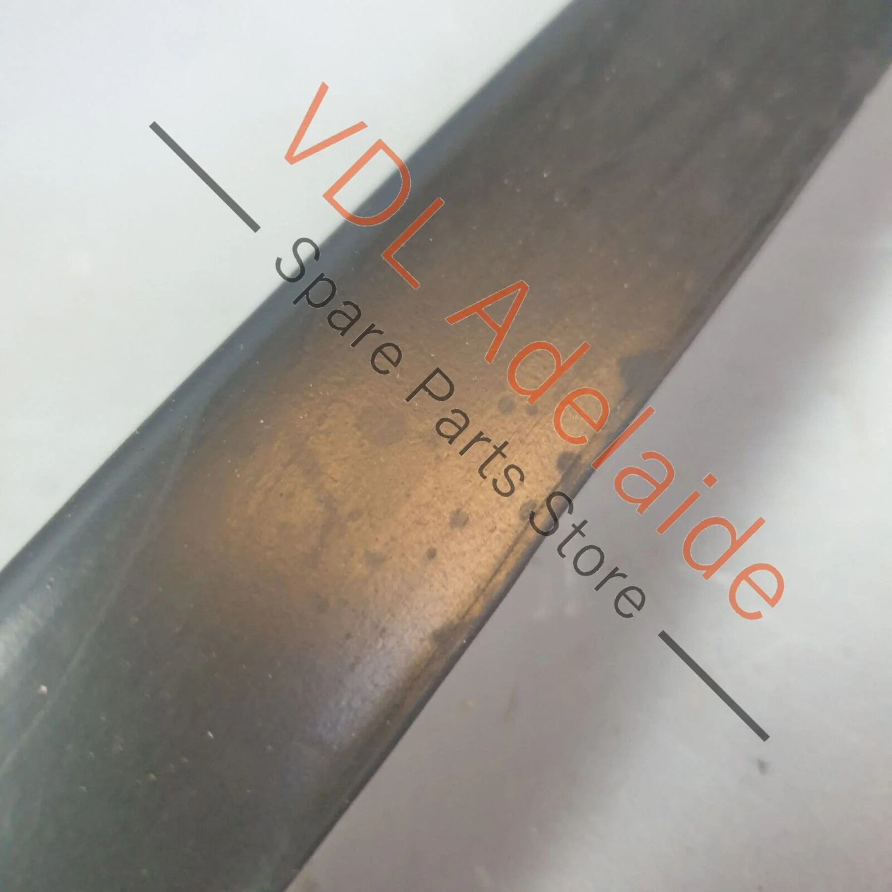 Audi Q7 6.0L V12 4L Windscreen Right Side Water Deflector Strip 4L0854328 - Image 3