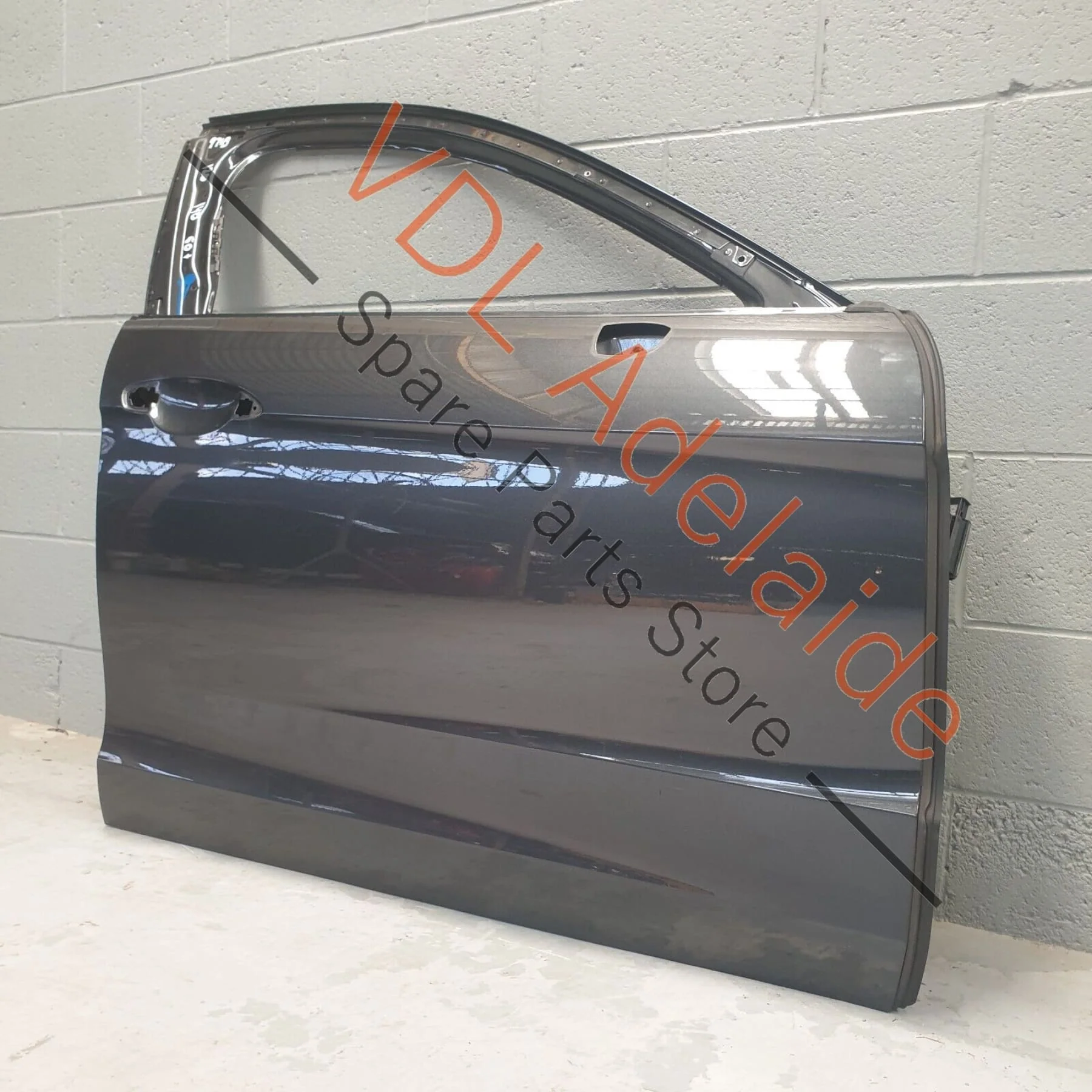 Genuine OEM Porsche Panamera 971 Front Right RHS Door Shell Panel Vulkan Gray - Image 5