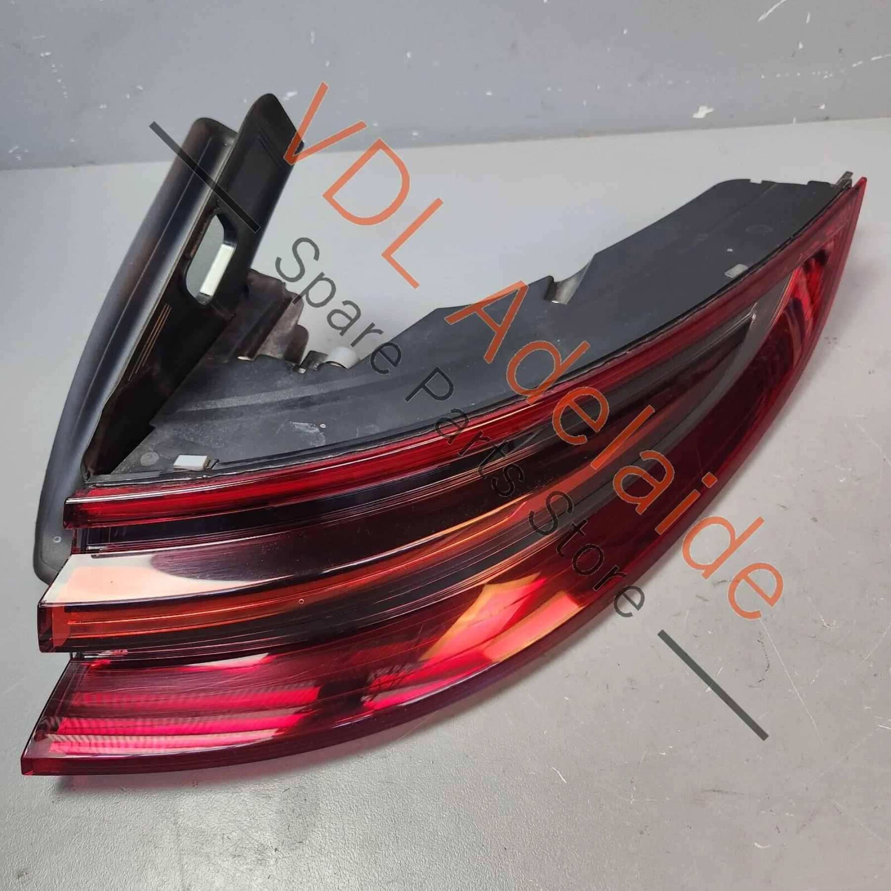 Genuine OEM Porsche Panamera 971 Rear Right Side LED Tail Light Taillight Lamp - Image 3