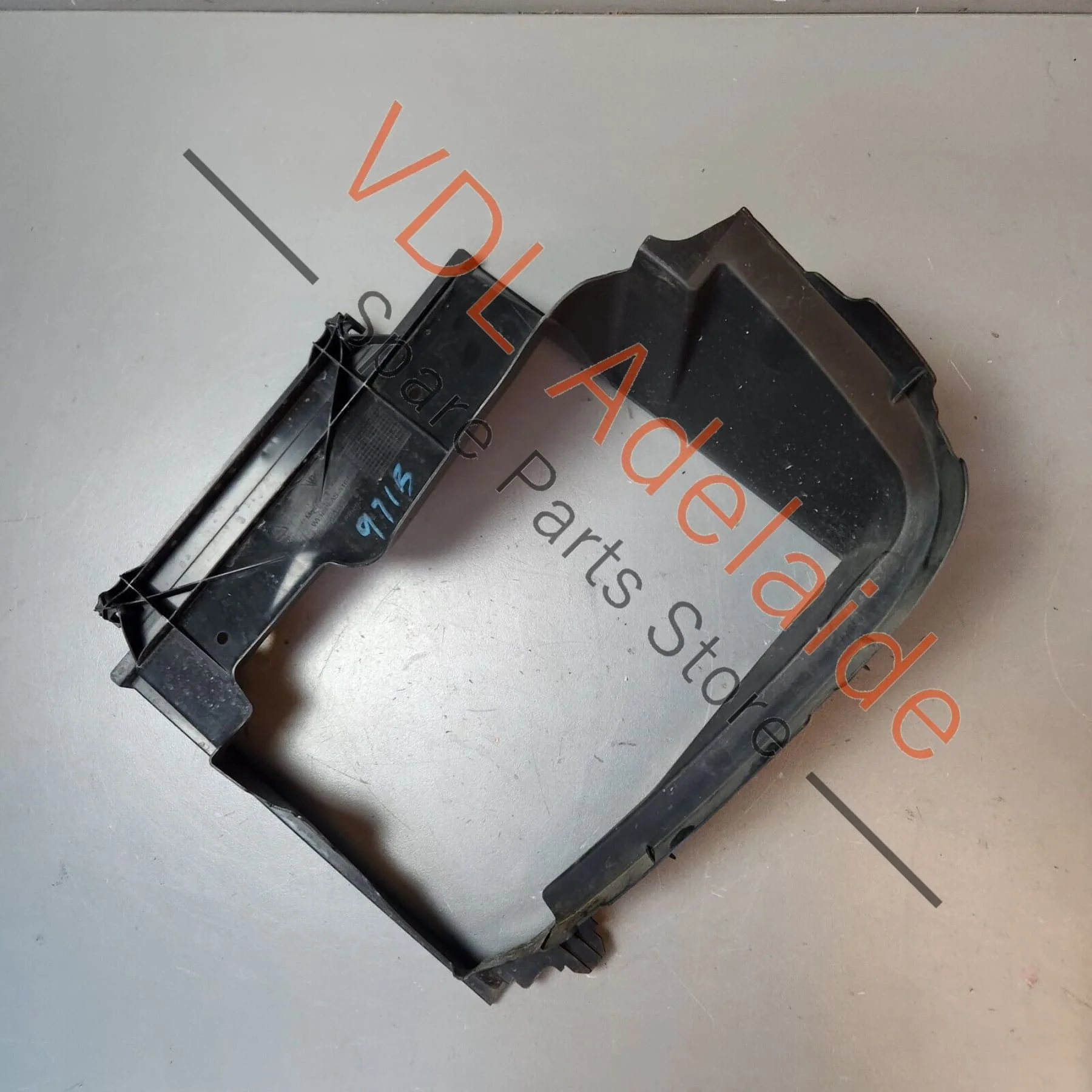 Porsche Panamera 971 Front Right Intercooler Radiator Air Guide 971121334C - Image 4