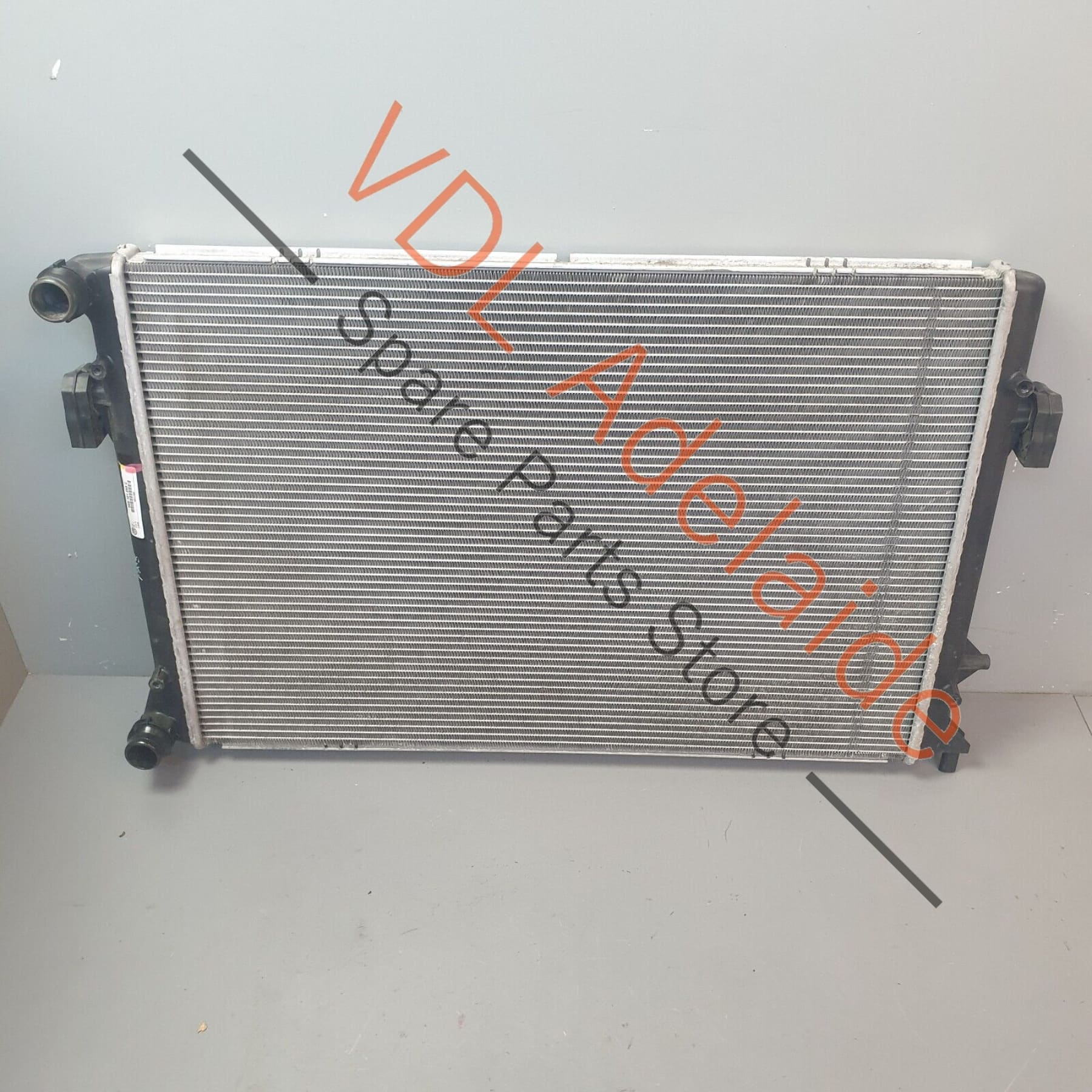 VW R36 Passat 3C B6 Radiator Cooler for Coolant 648X444mm 5K0121253C