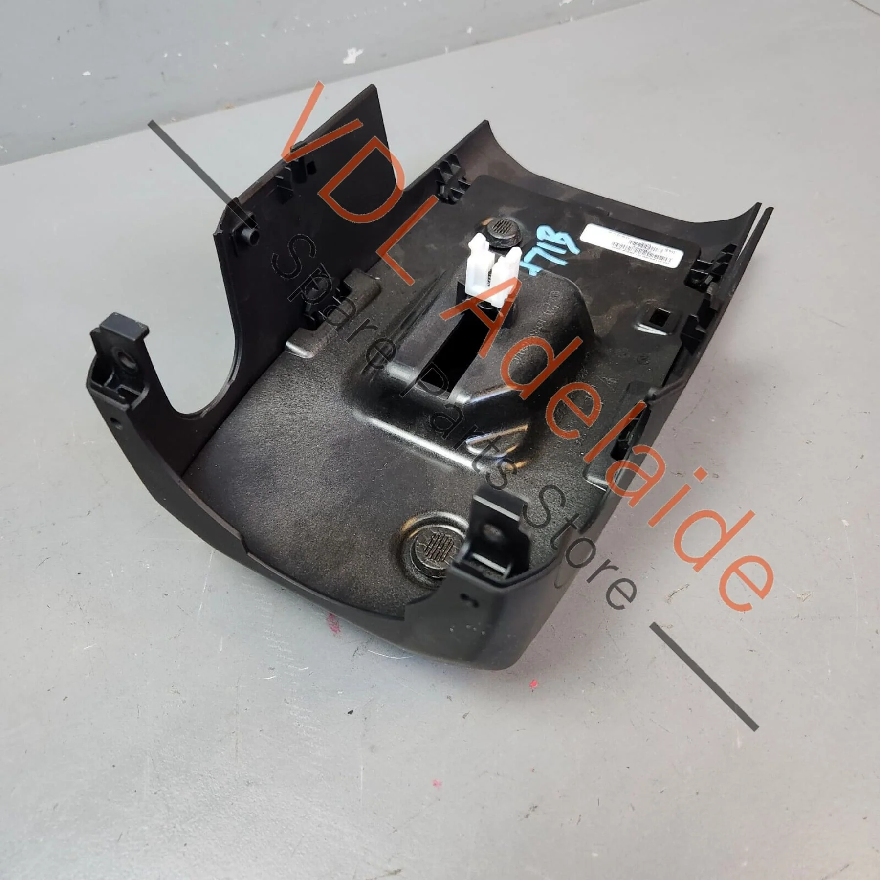 Porsche Panamera 971 Steering Colum Lower Trim Interior Black - Image 4