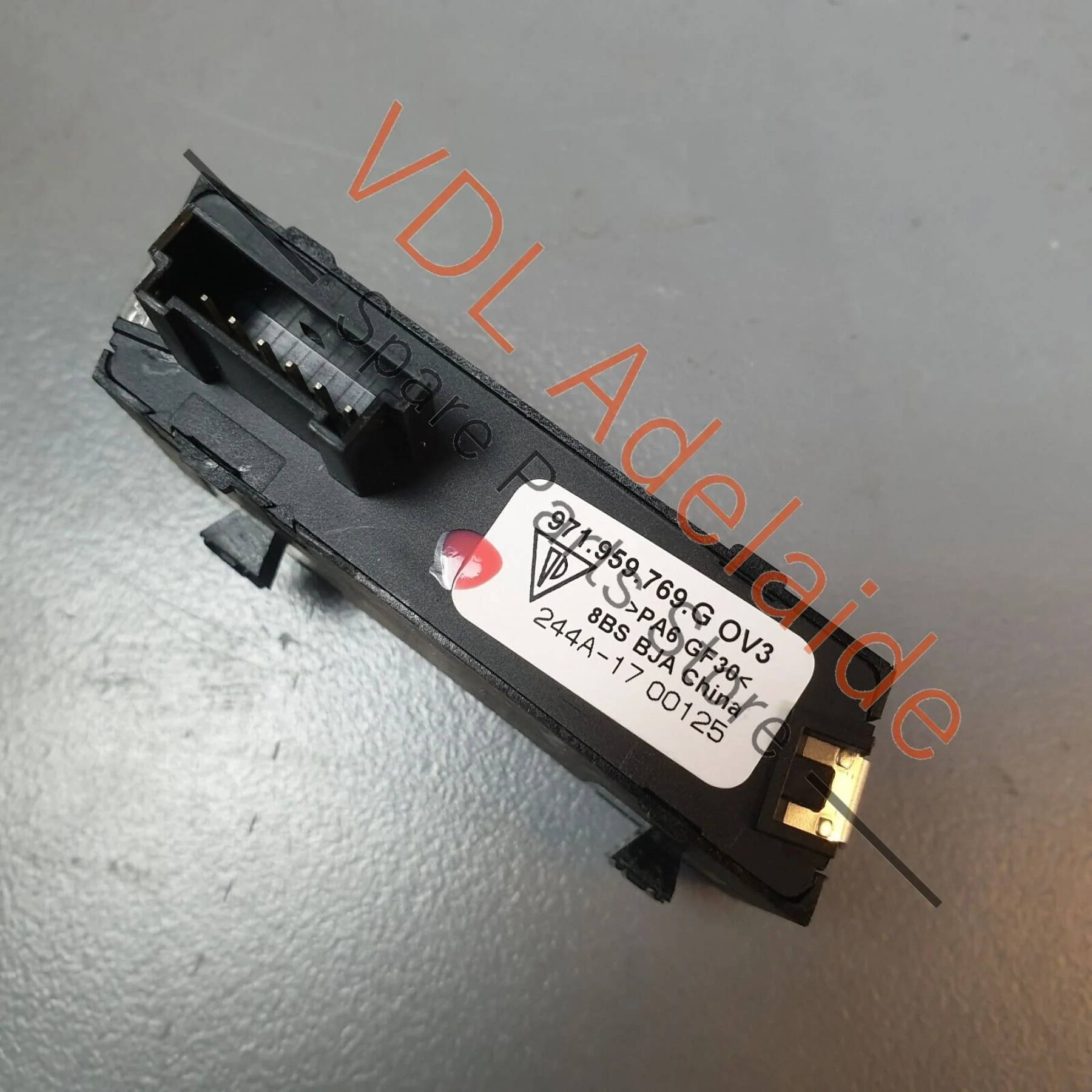 Porsche Panamera 971 Drivers Memory Seat Switch High Gloss Black 971959769G OV3 - Image 3