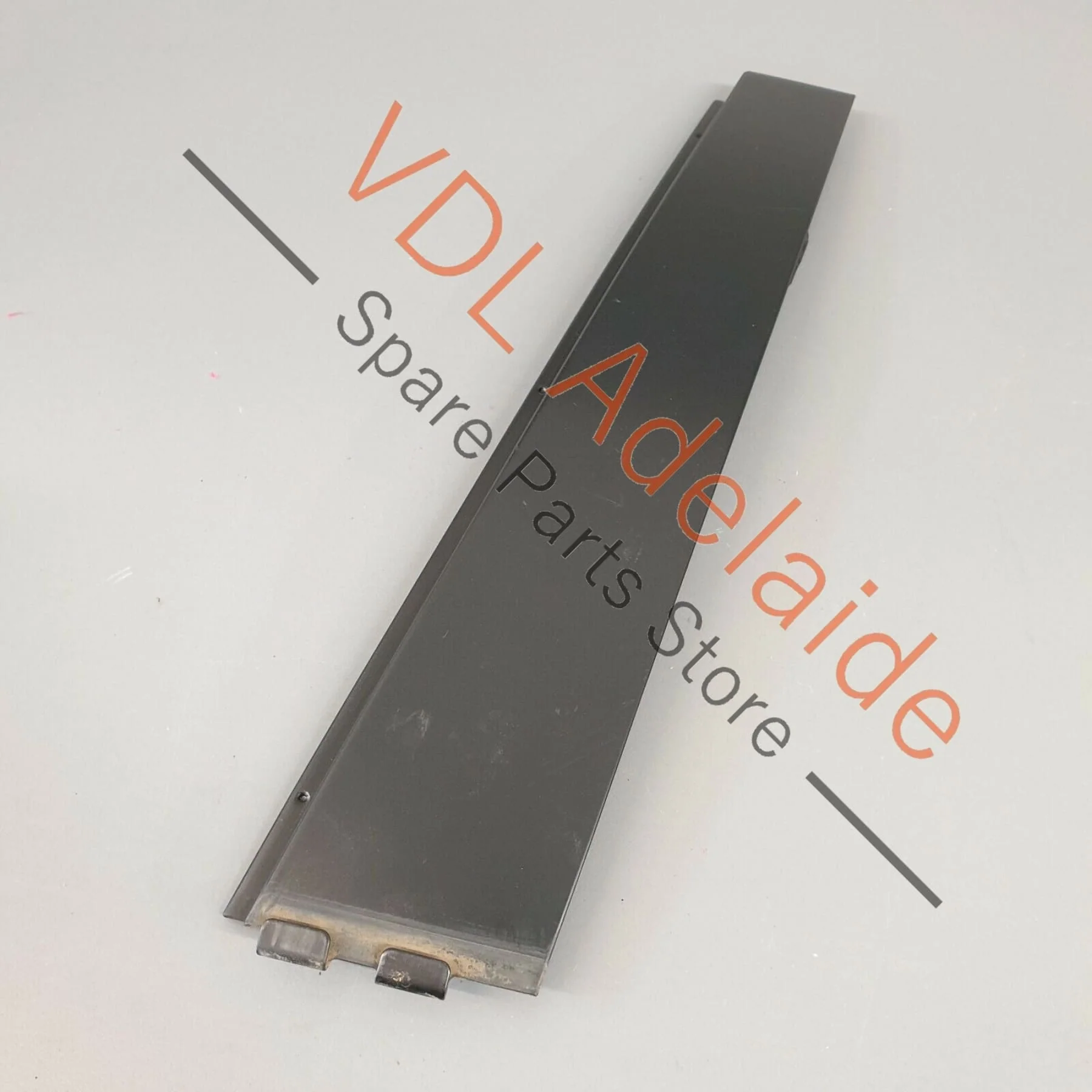 VW Passat R36 B6 3C Wagon Pillar Trim for Rear Left Door Window Frame 3C0839901B