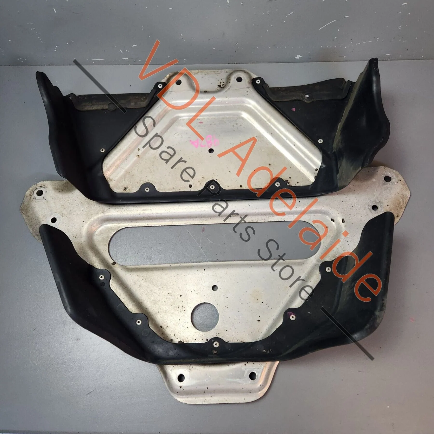 Porsche Cayman R 987 Engine Lower Splash Panel Guard Underbody Trim Carrier