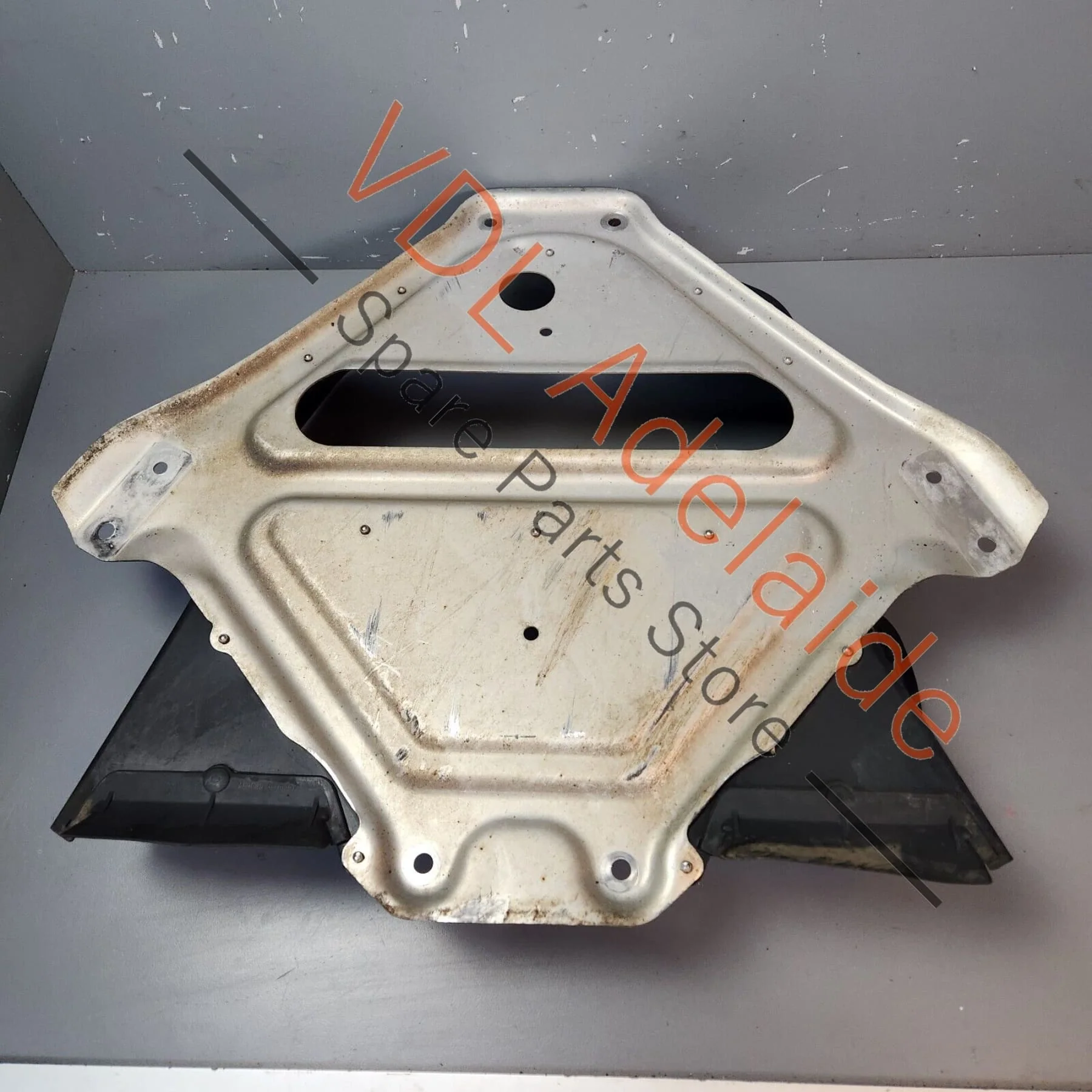 Porsche Cayman R 987 Engine Lower Splash Panel Guard Underbody Trim Carrier - Image 2