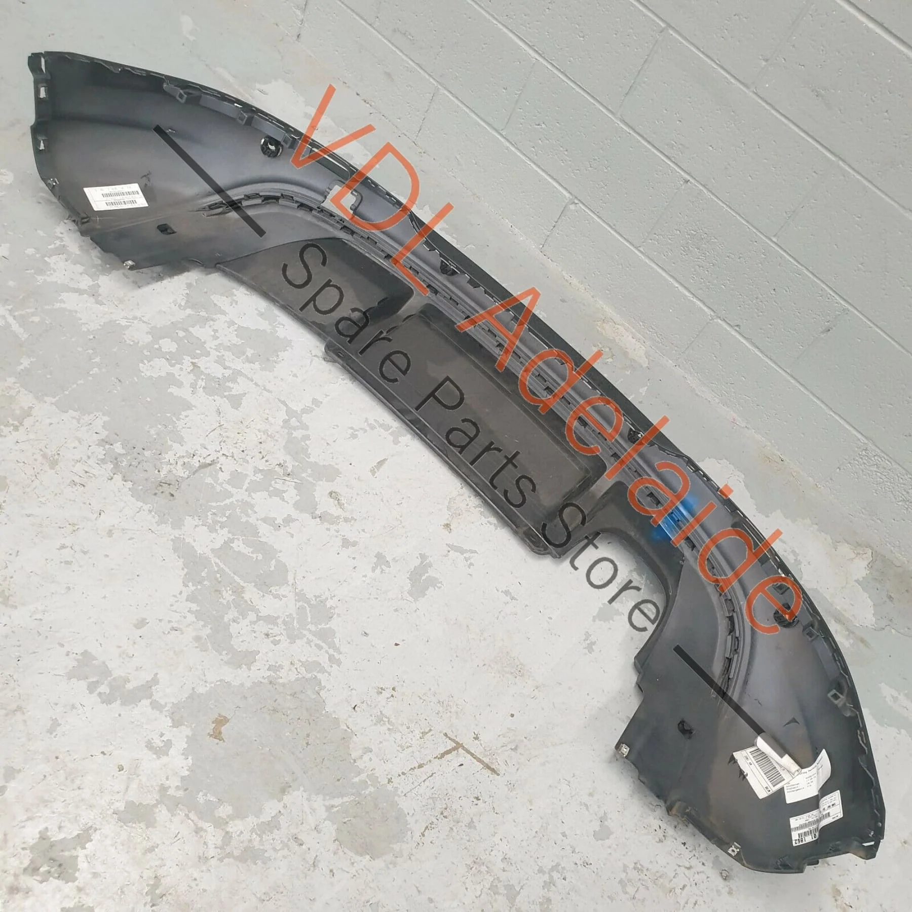 VW Tiguan R 5N Rear Lower Bumper Cover Spoiler & Diffuser JES2 - Image 6
