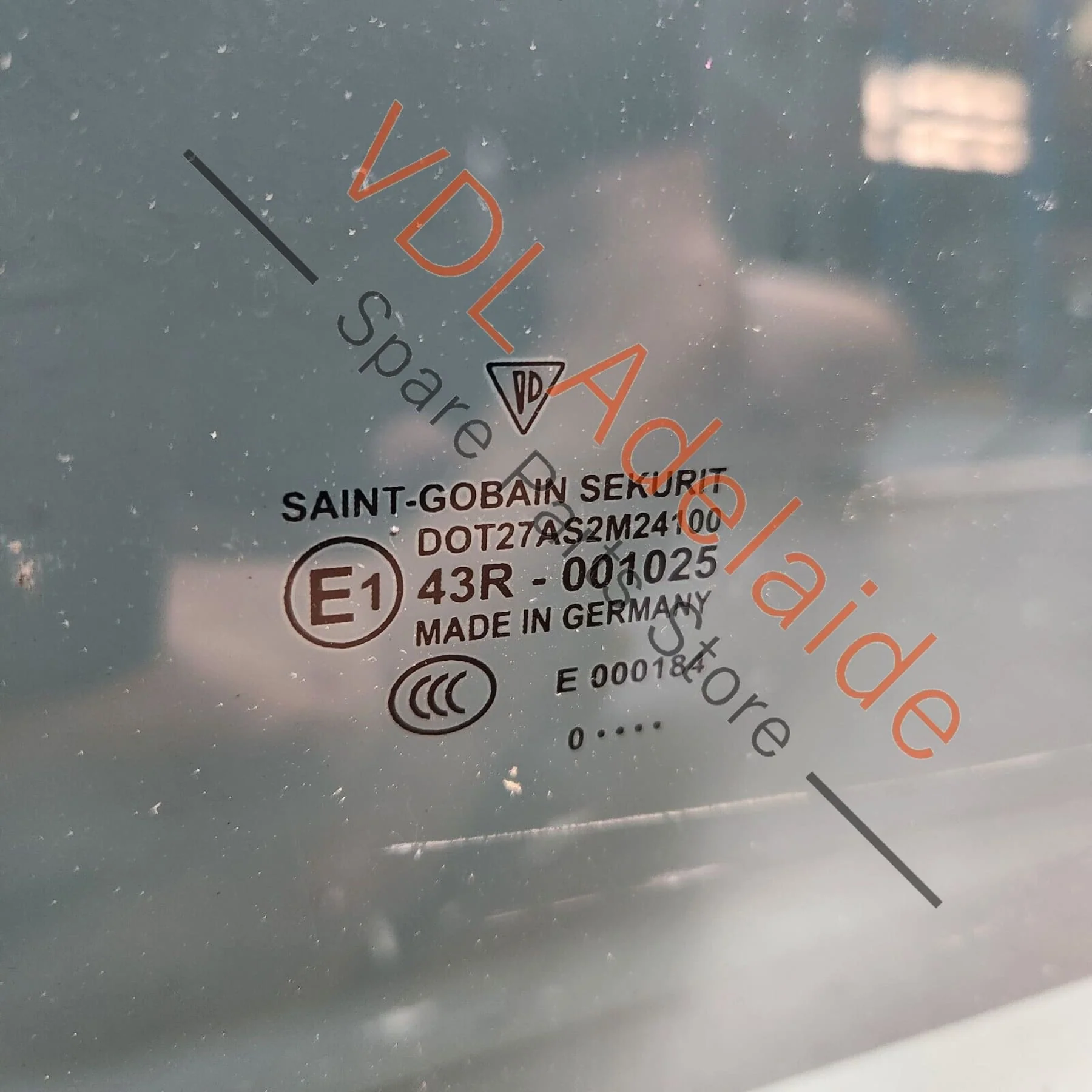 Porsche Cayman R 987 Right Side Door Window Glass 98754251203 - Image 6